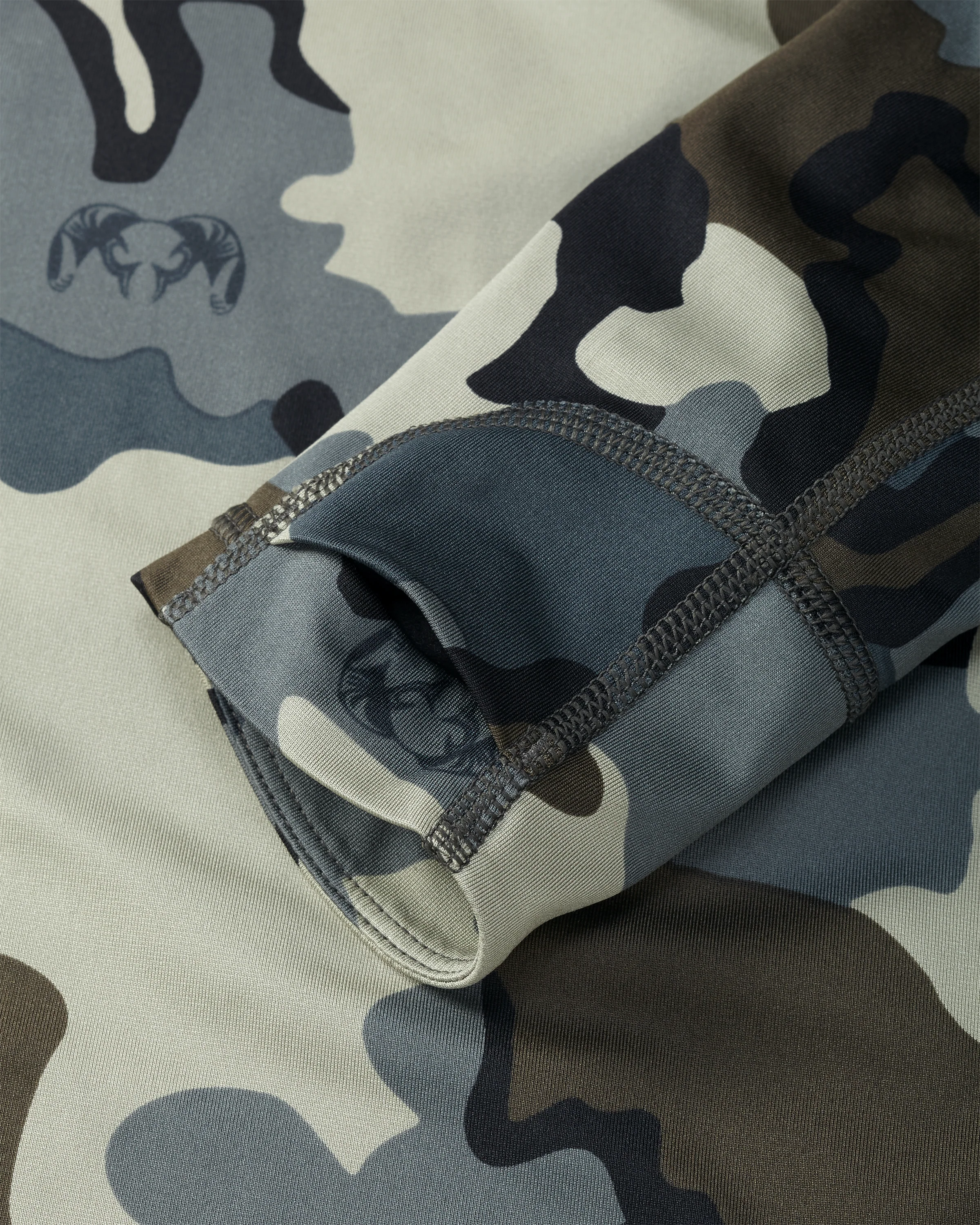 Women's Gila LS Hoodie | Vias