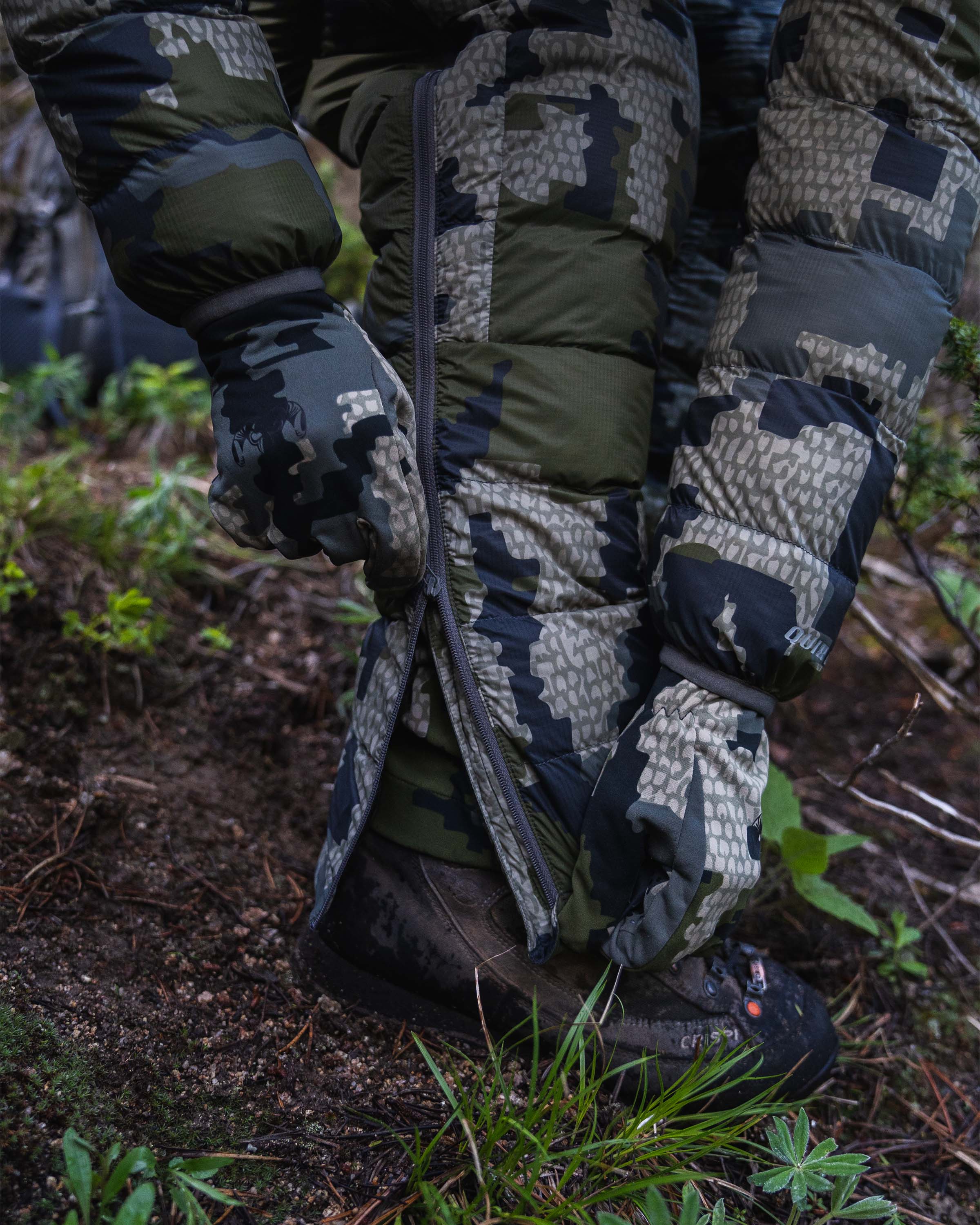 Women's Super Down LT Pant | Gunmetal