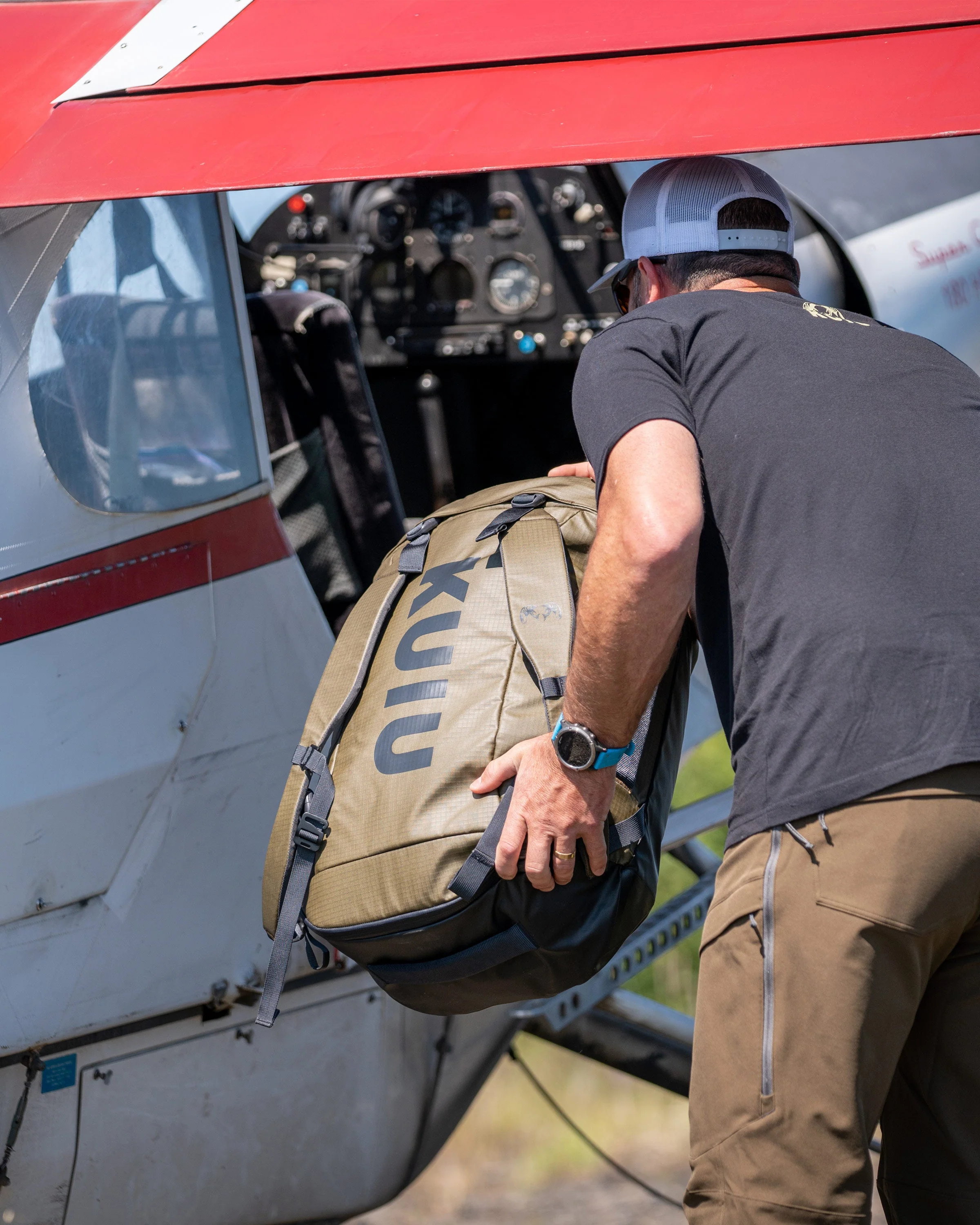 Waypoint 2800 Duffel | Vias