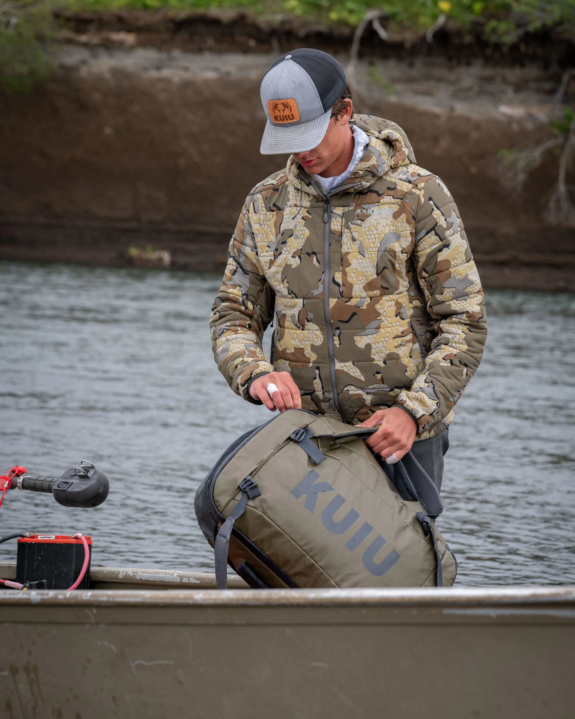 Waypoint 2800 Duffel | Valo