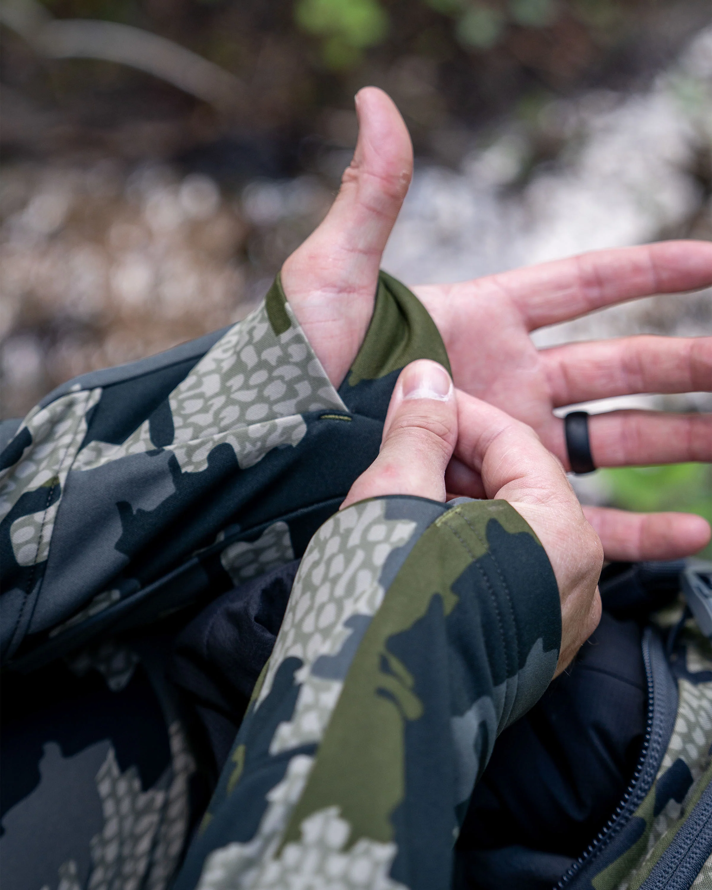 StrongFleece 235 Zip-T Hoodie | Valo