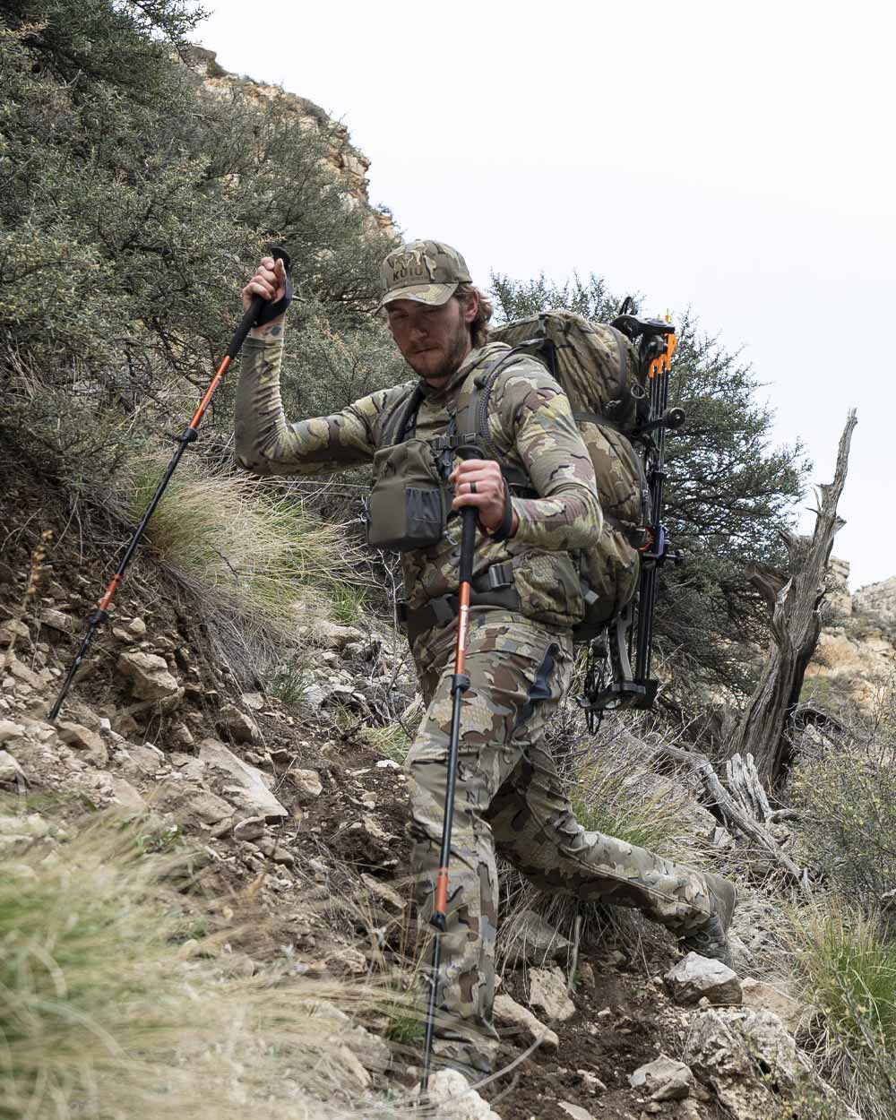 ULTRA Merino 120 LT LS Hoodie | Valo