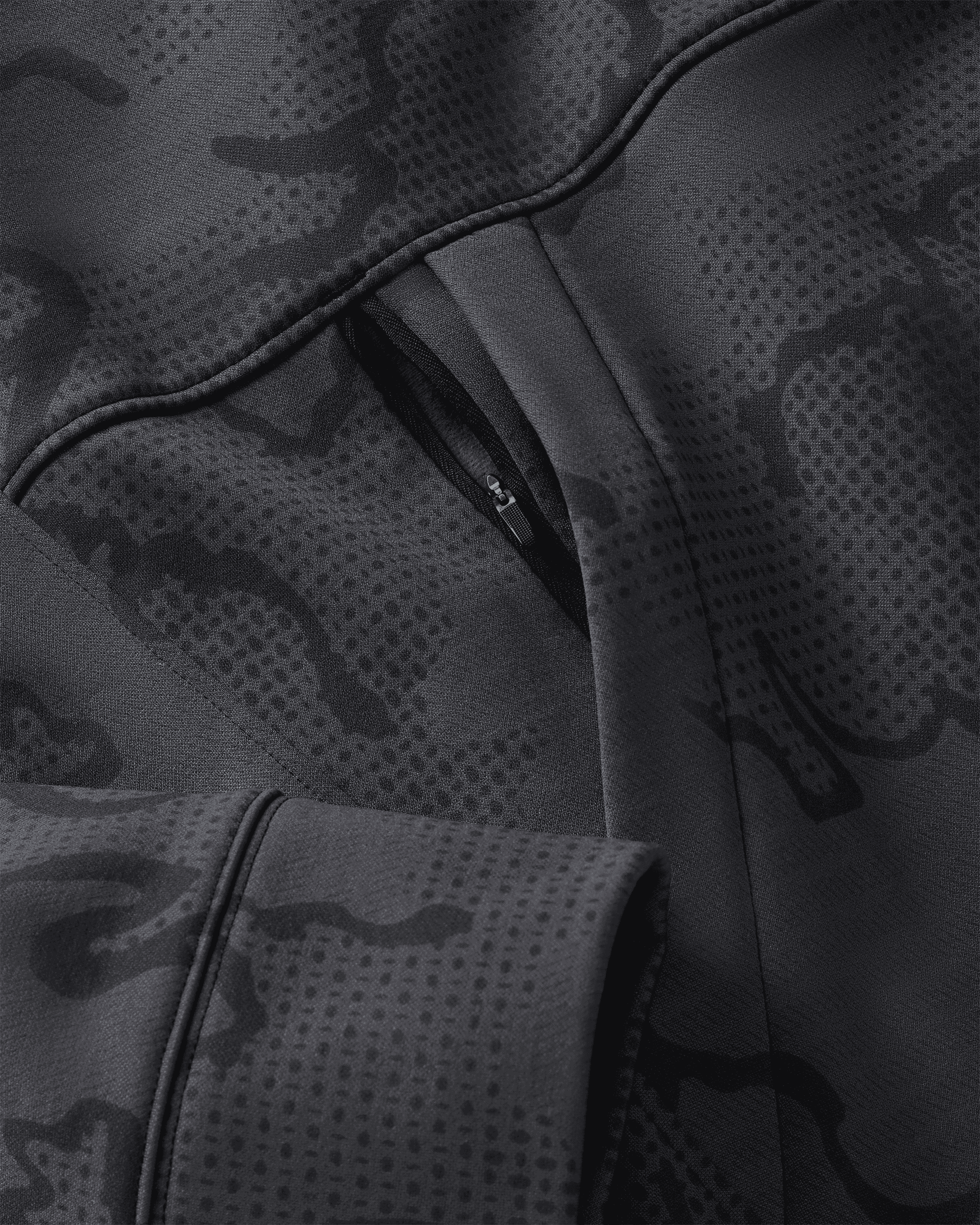 Performance Fleece Tech Hoodie | Black Tonal