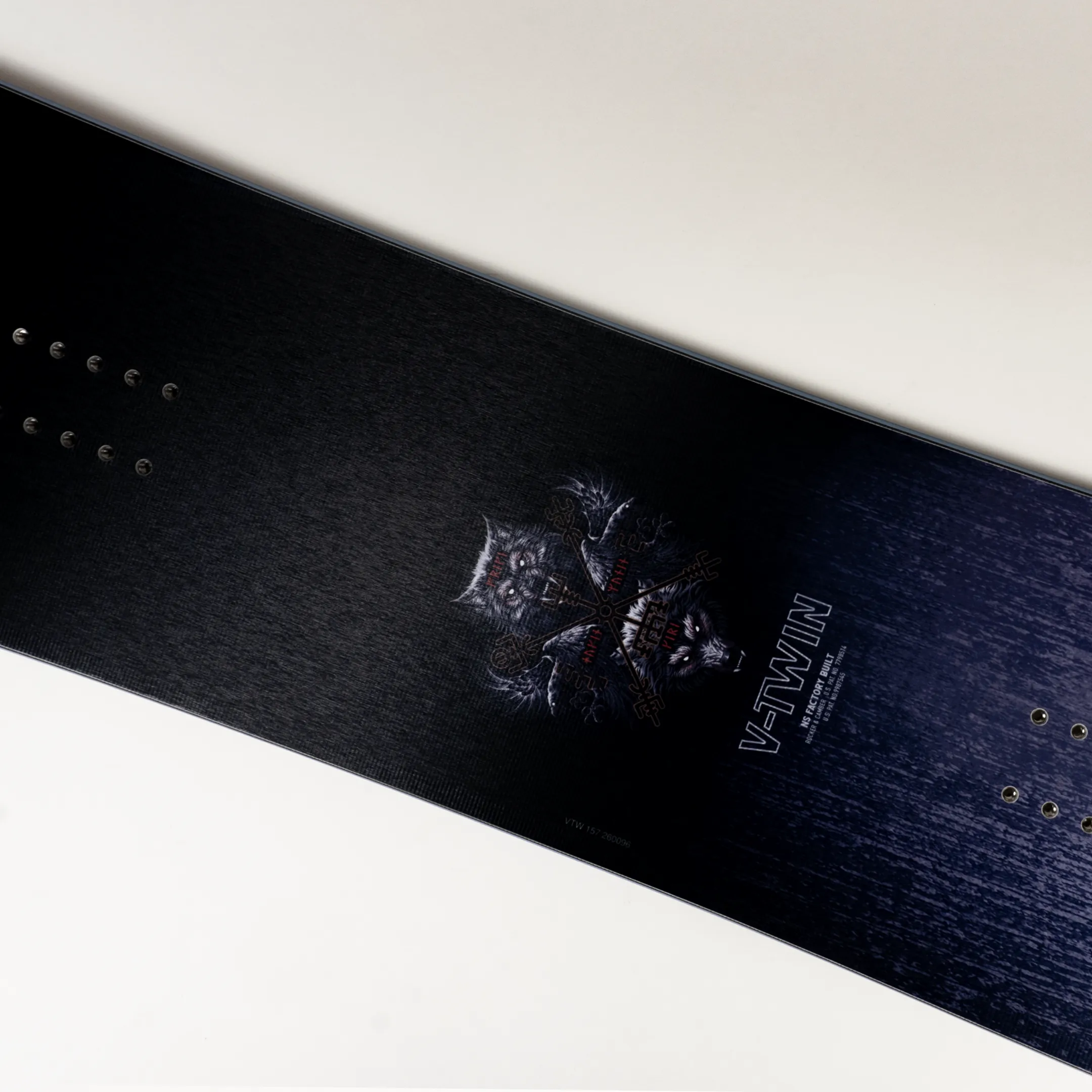 Men's 2026 V-Twin Snowboard