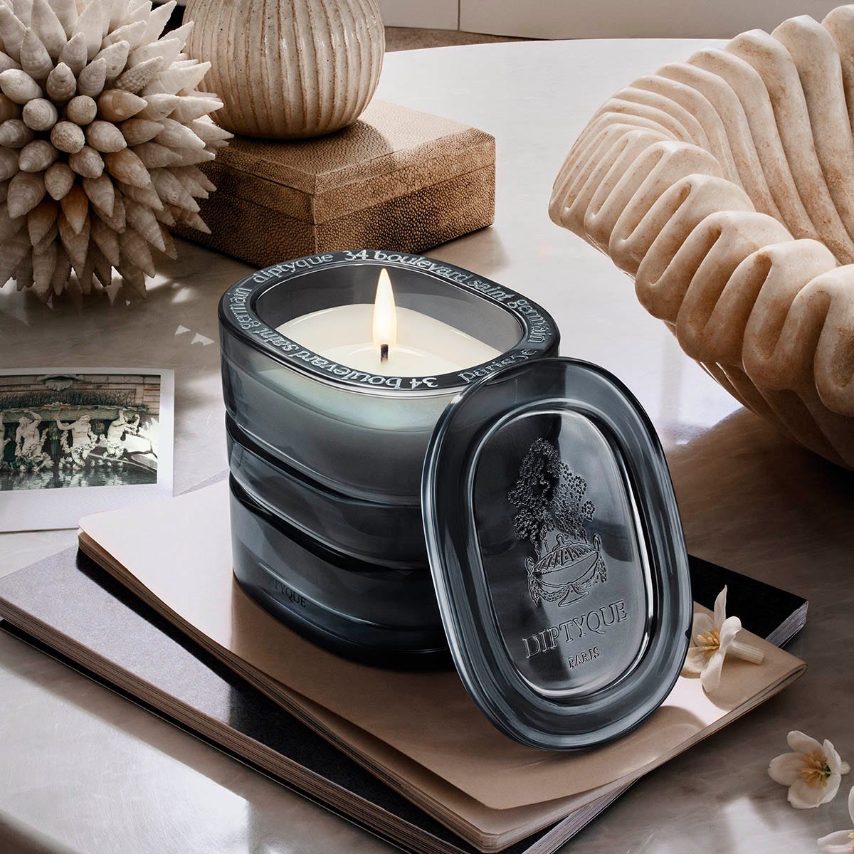 Nymphées Merveilles (Nymphaeum of Wonders) - Refillable Candle