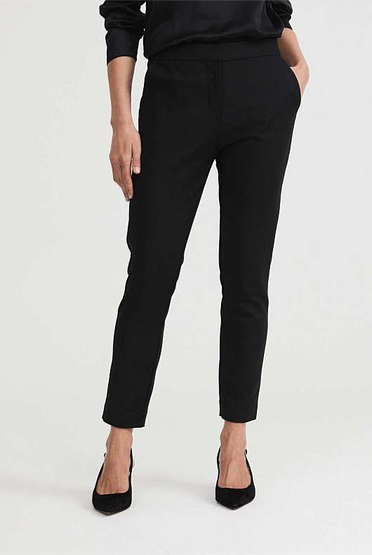 Slim Cropped Pant - Black