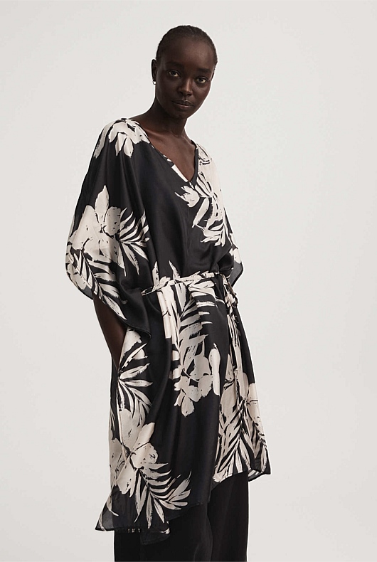 Silk Print Kaftan - Black