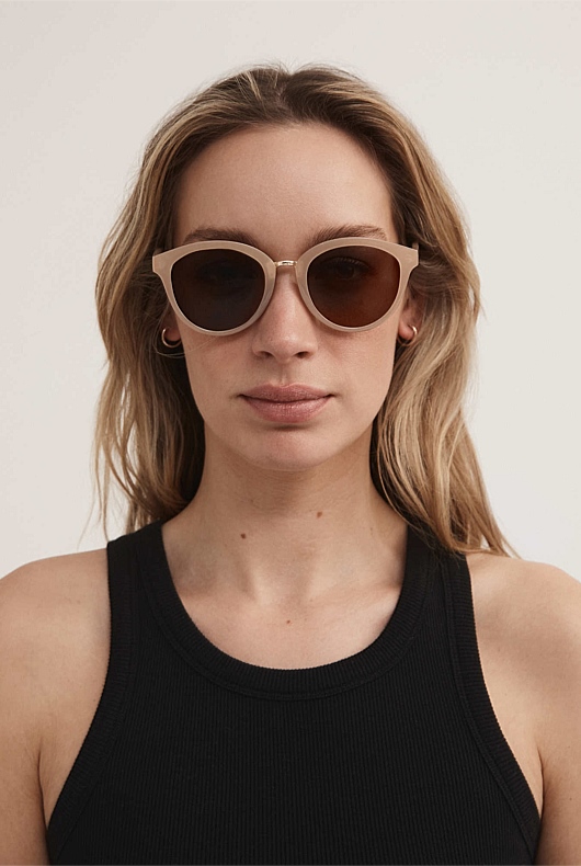 Maebel Sunglasses - Linen
