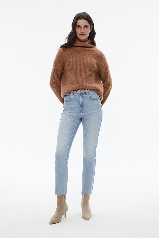 Skinny Leather Belt - Acorn