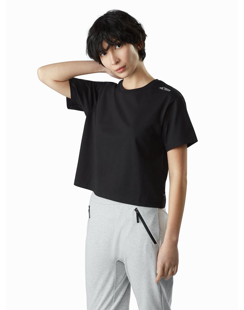 Arc'teryx Off Center Crop T-Shirt Womens - Black