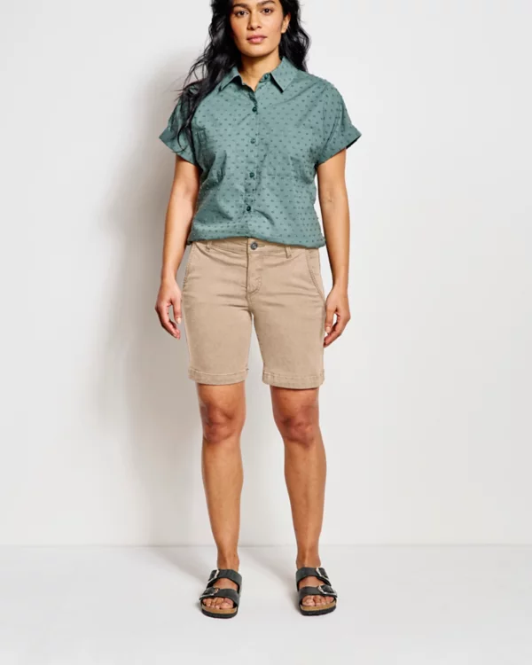 Kut from the Kloth® Stretch Twill Catherine Boyfriend 7" Shorts