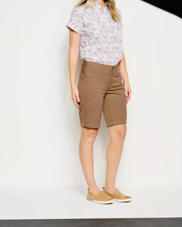 Everyday Chino 8" Shorts