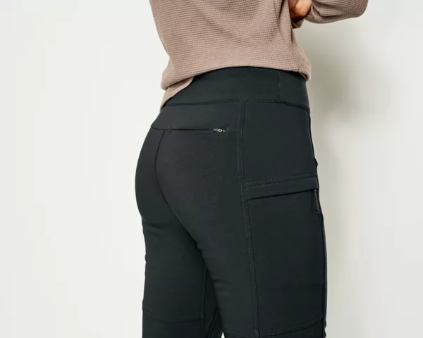 Softshell Natural Fit Straight-Leg Pants