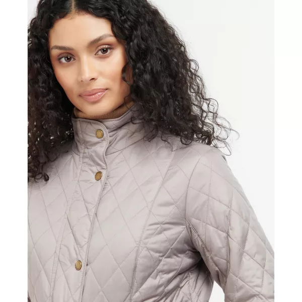 Barbour® Flyweight Cavalry Quilt