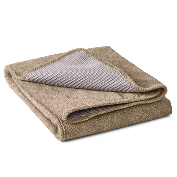 Grip-Tight® Quilted Throw