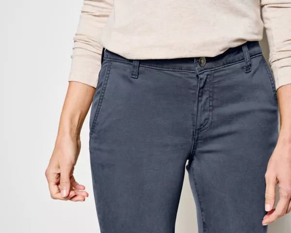 Kut from the Kloth® Stretch Twill Catherine Boyfriend Ankle��Exclusive