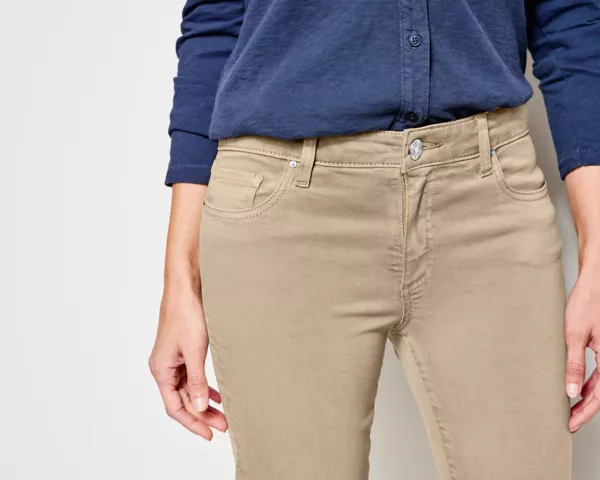 Kut from the Kloth® Stretch Twill Amy Crop
