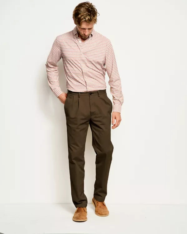Ultimate Khakis Pleated Front