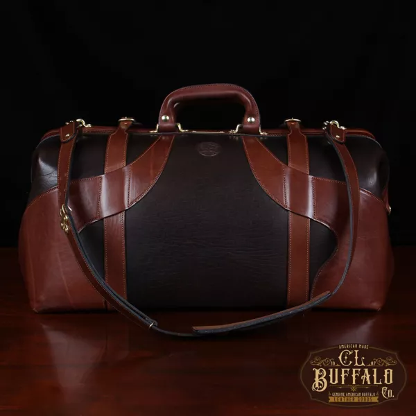 American Buffalo Travel Grip Bag