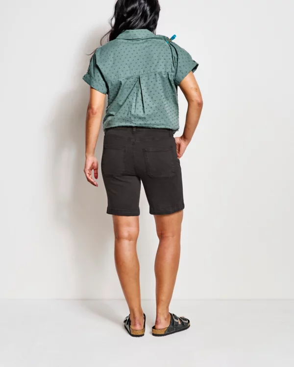 Kut from the Kloth® Stretch Twill Catherine Boyfriend 7" Shorts