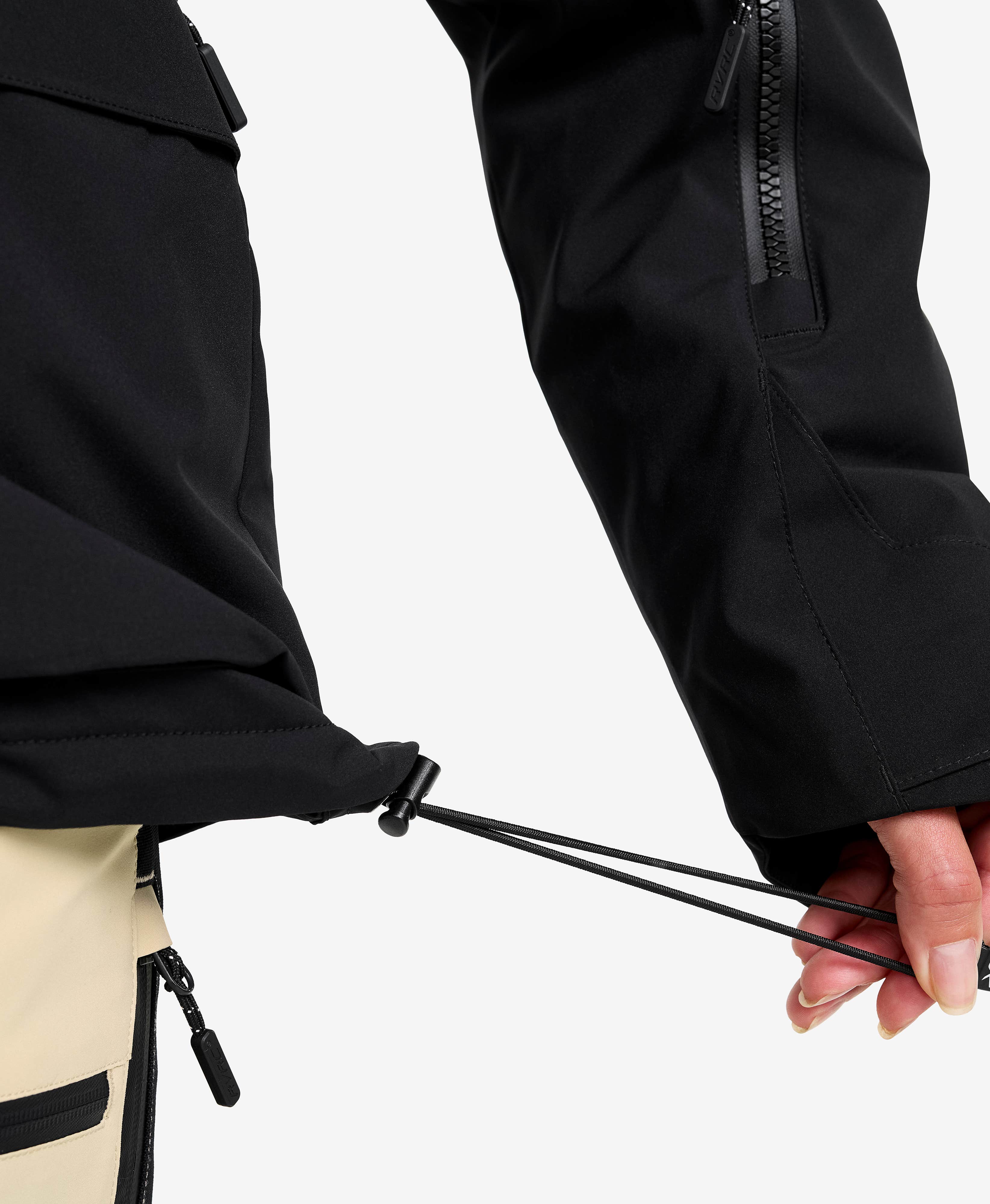 AccXel Insulated 2L Ski Jacket Women