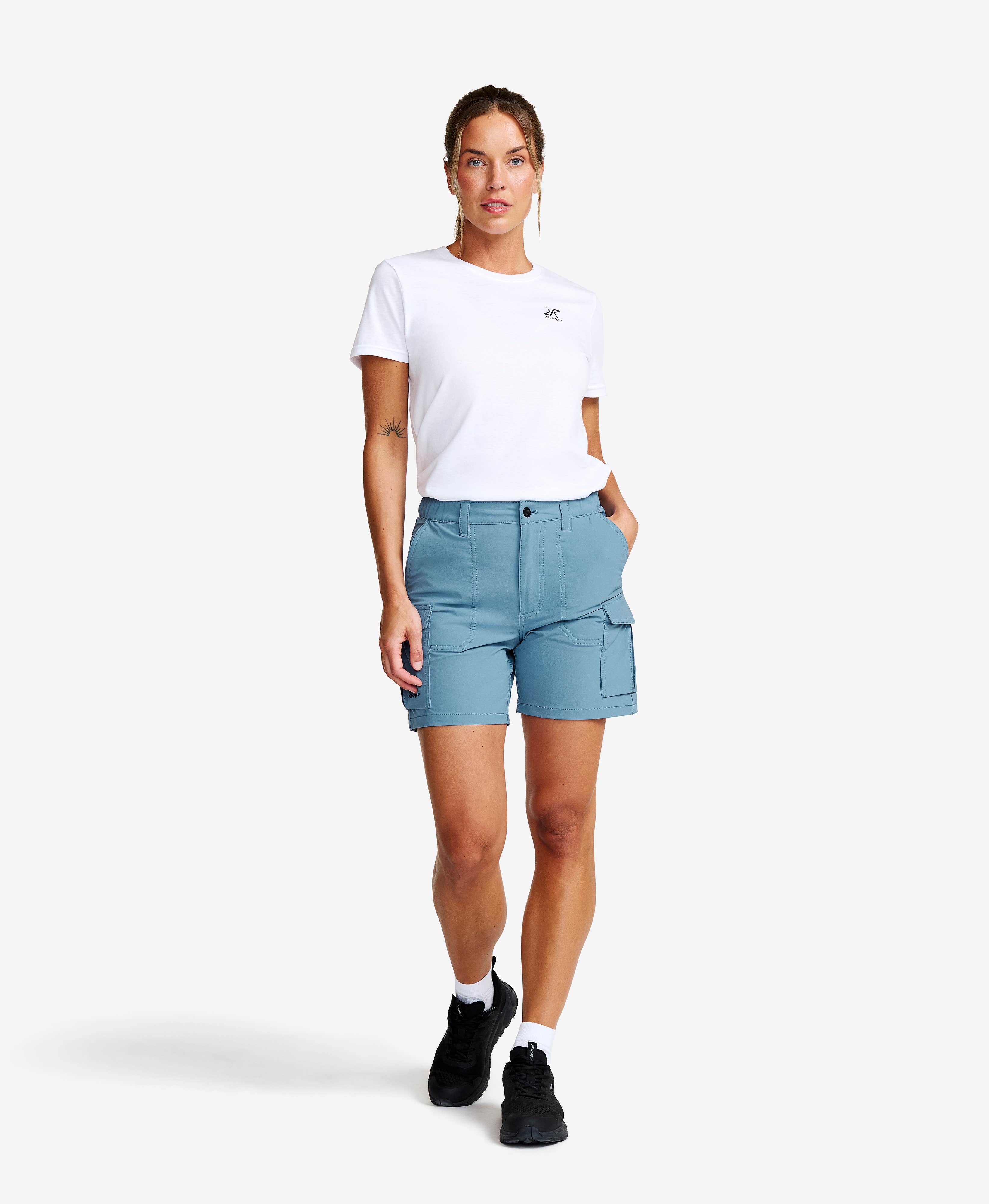 Adventure Cargo Stretch Shorts Women