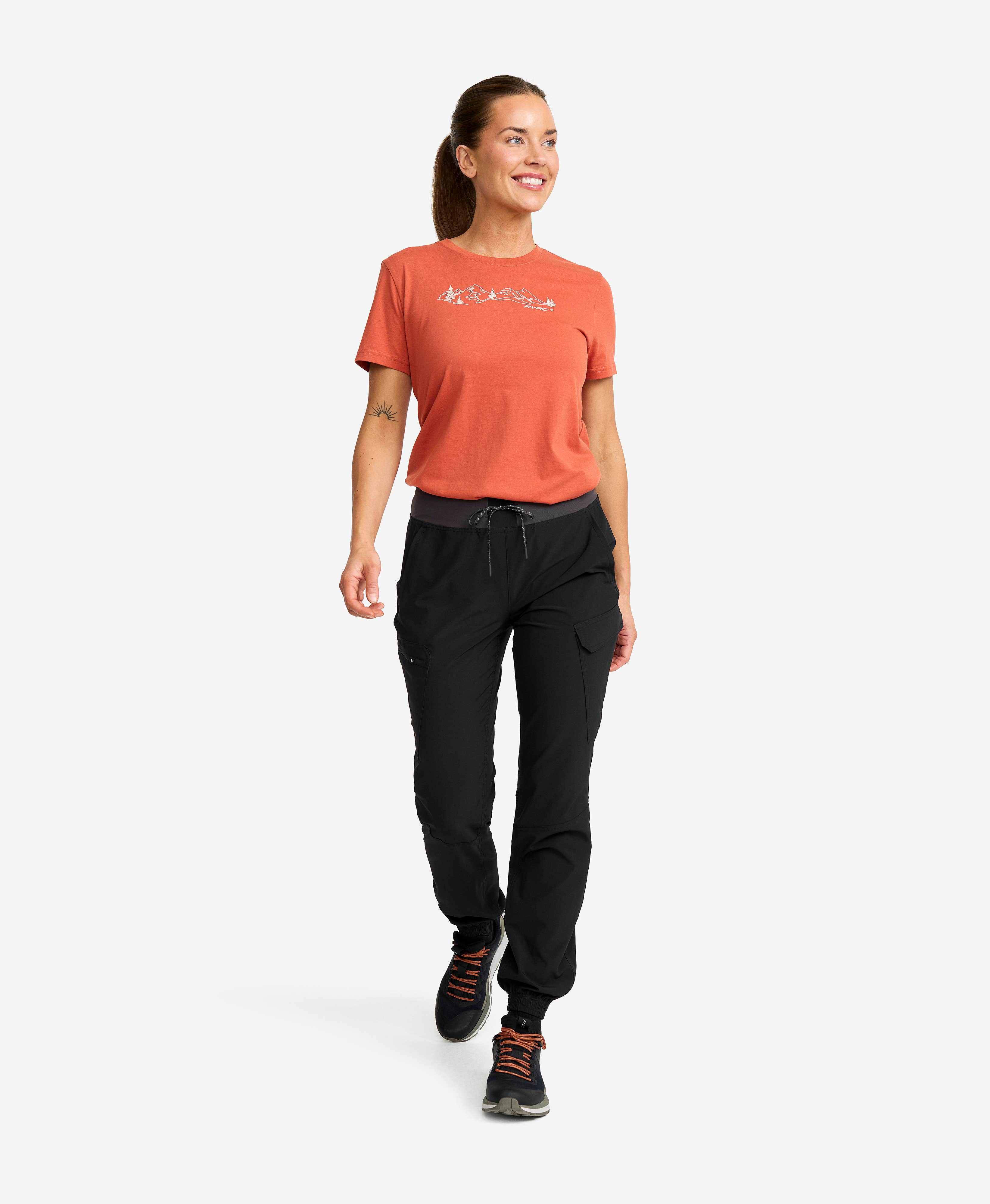 Verge Stretch Cargo Pants Women