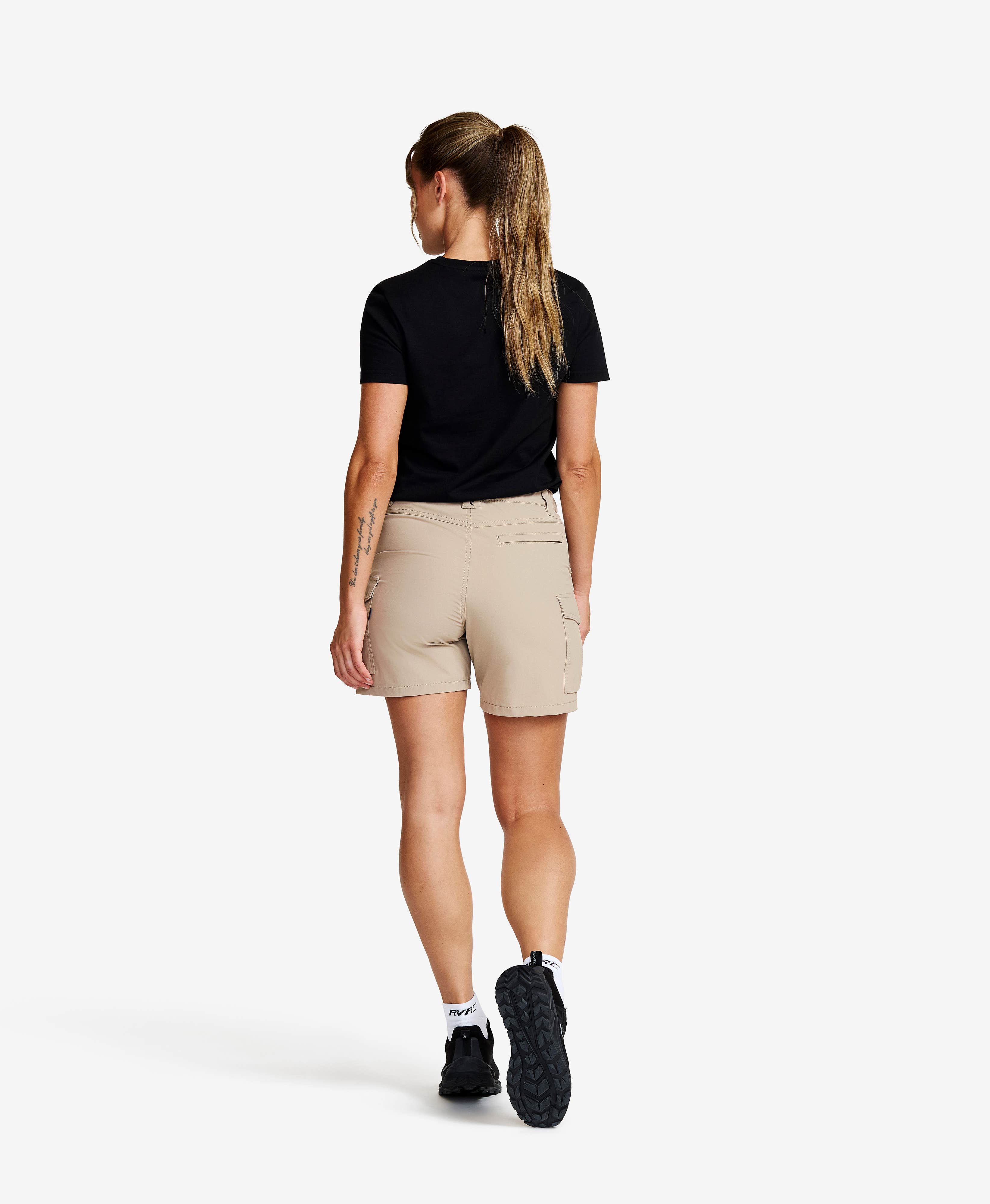 Adventure Cargo Stretch Shorts Women