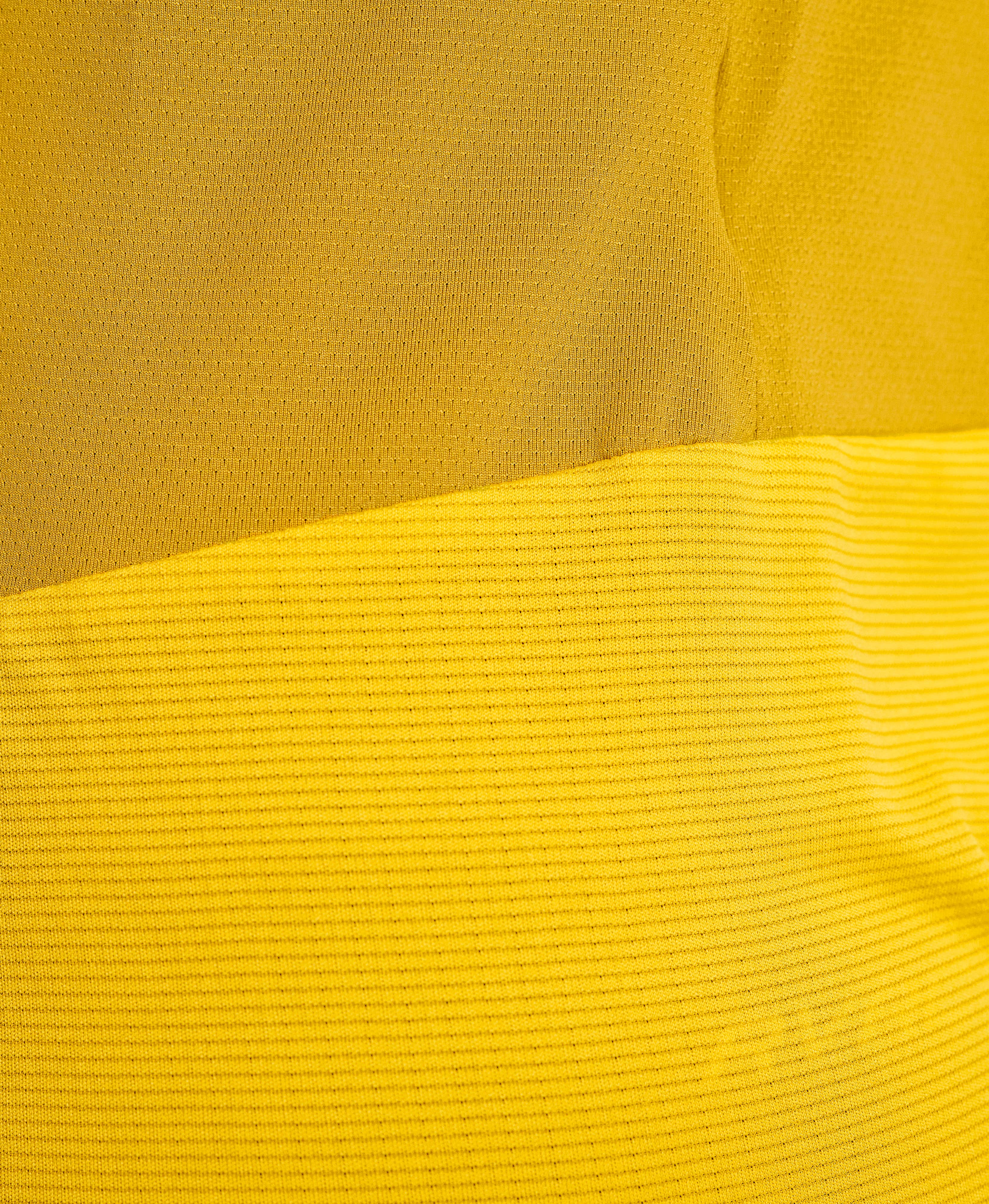 Force Light Half-zip Top Women