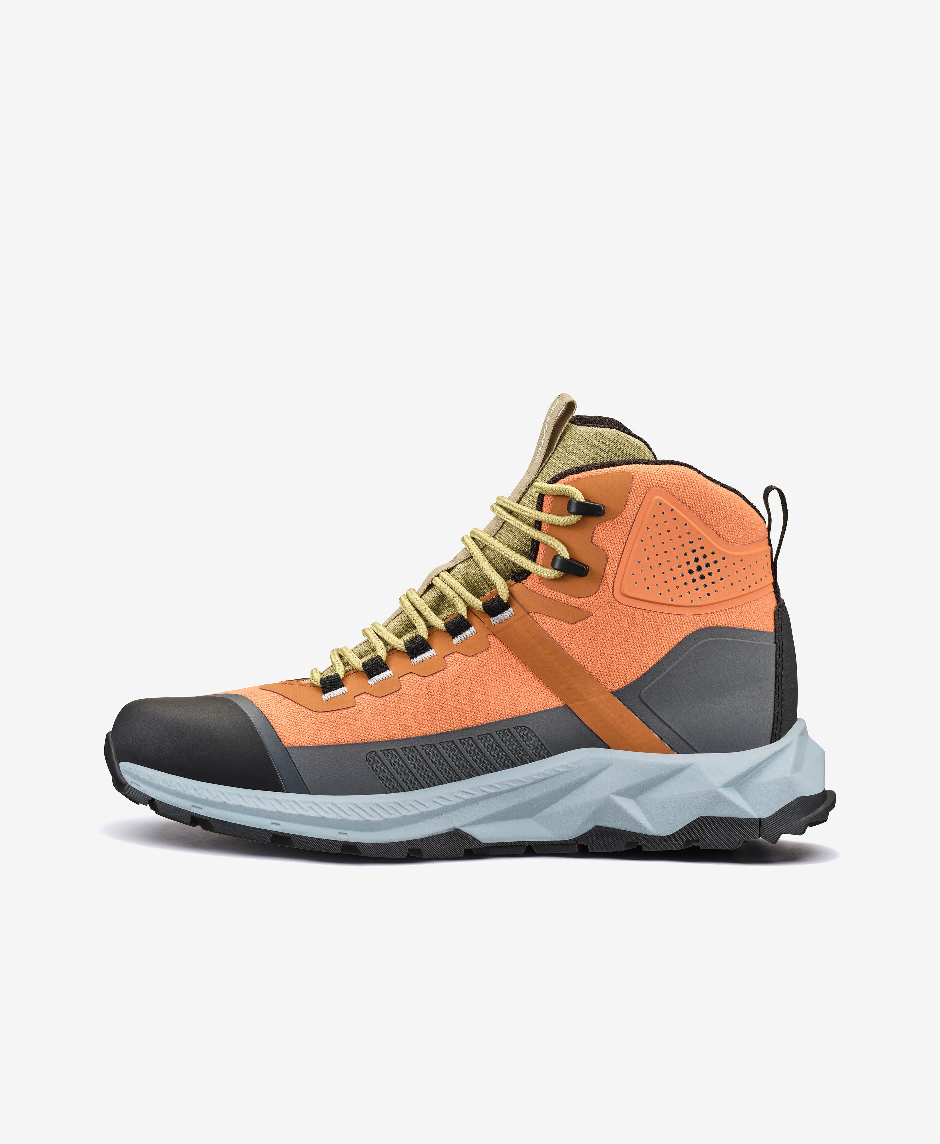 Phantom Trail Mid Waterproof Hiking Boots Men