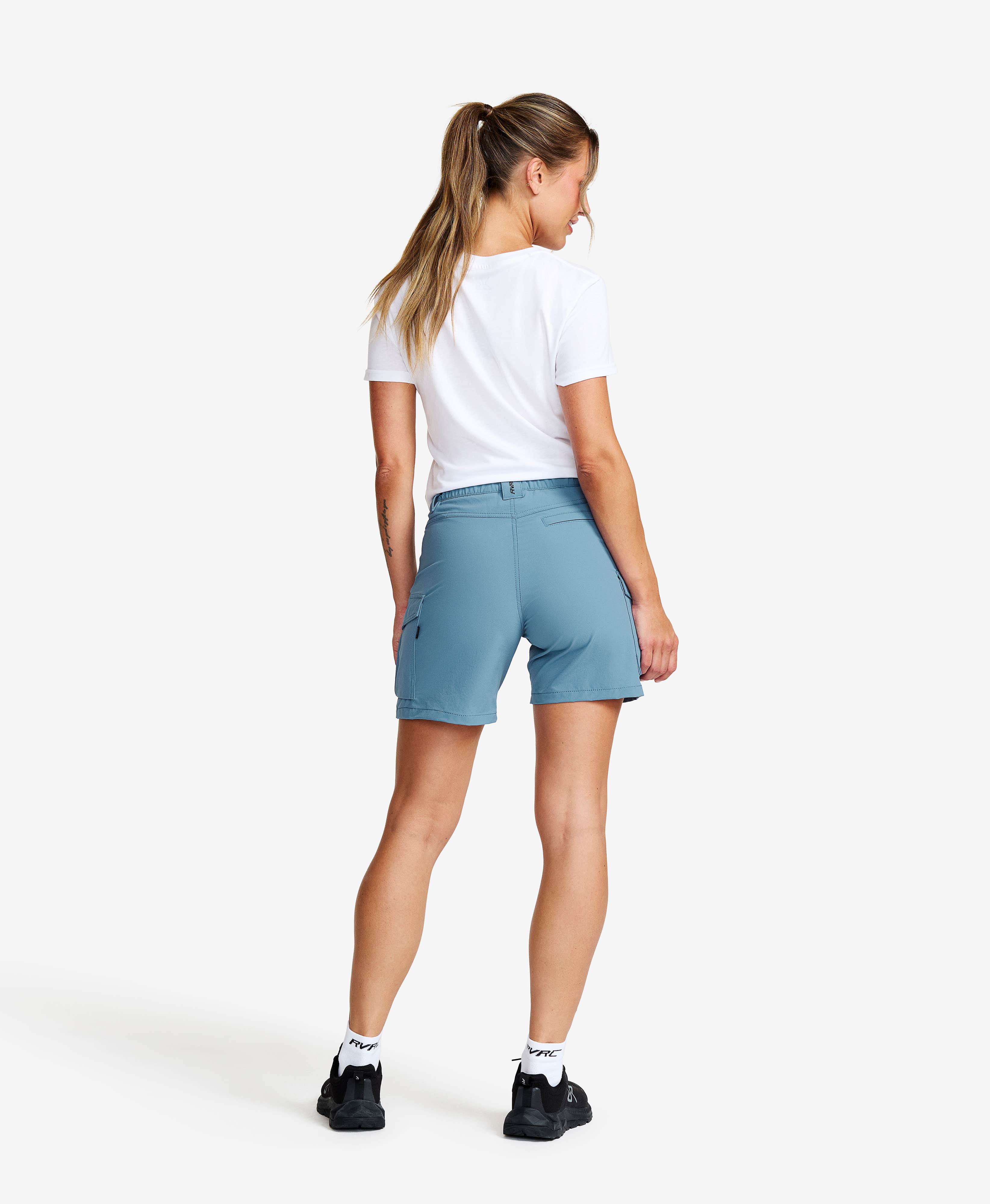 Adventure Cargo Stretch Shorts Women