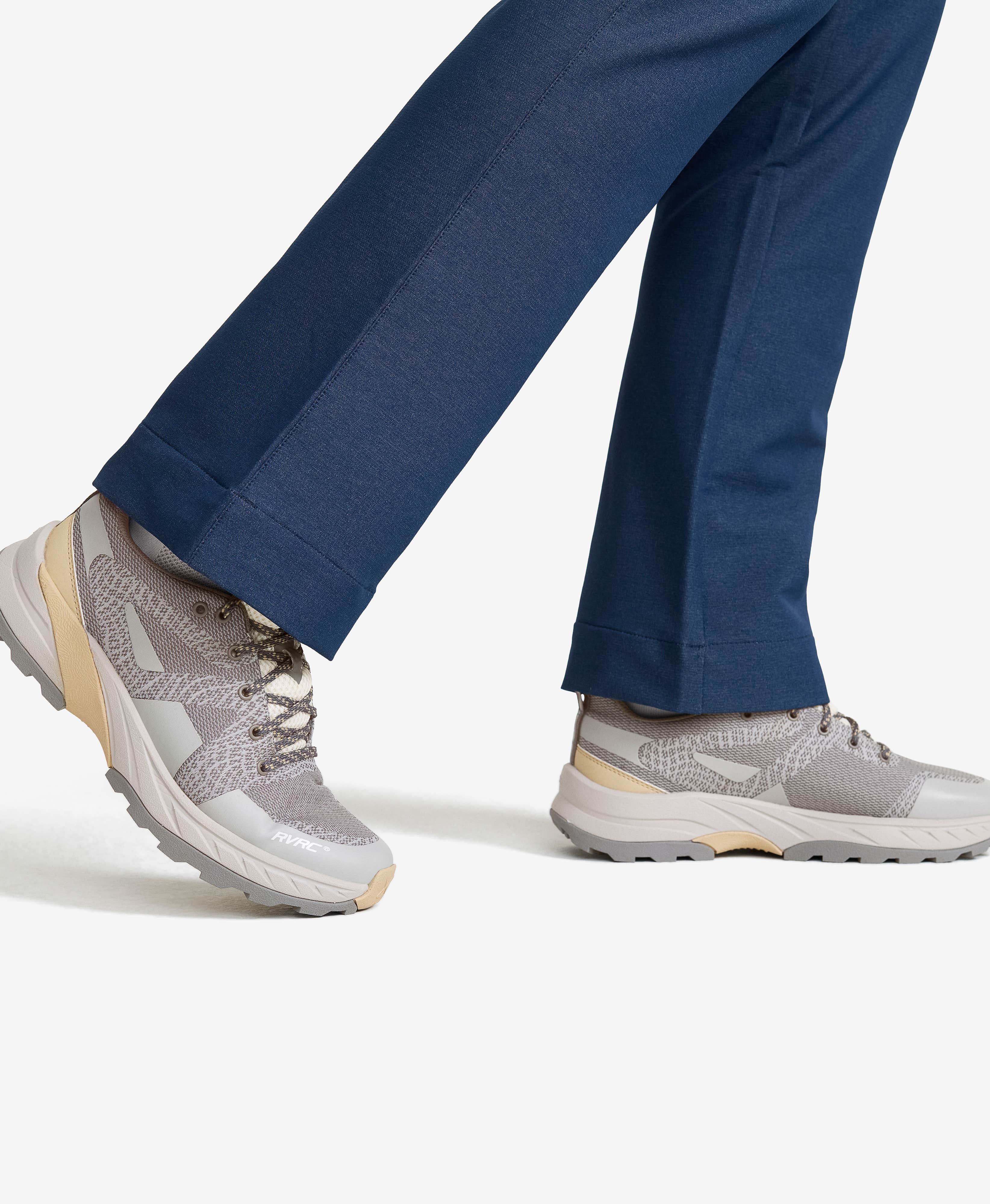 Daytrek Walking Shoes Women