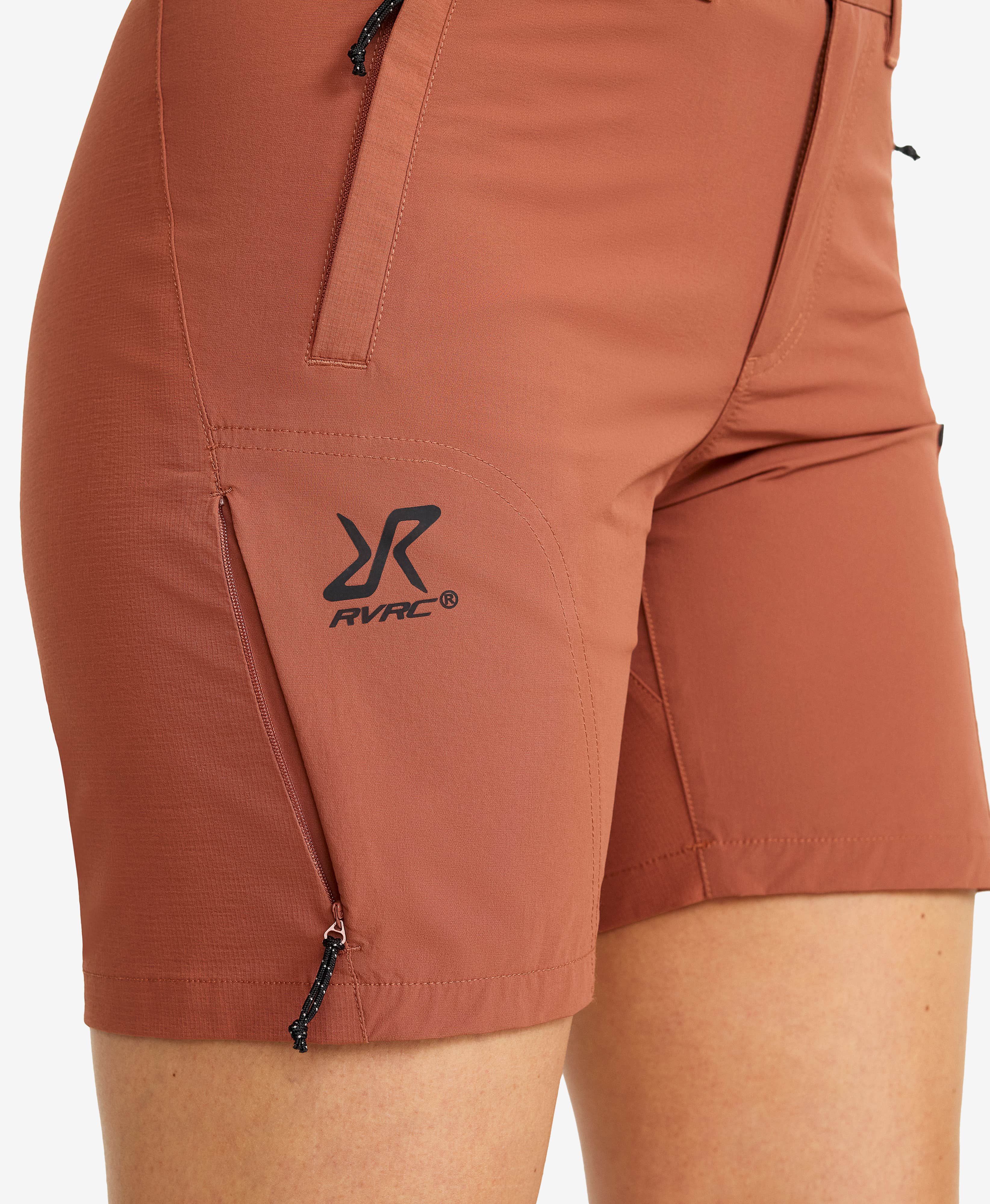 Elevate Pro Hiking Shorts Women