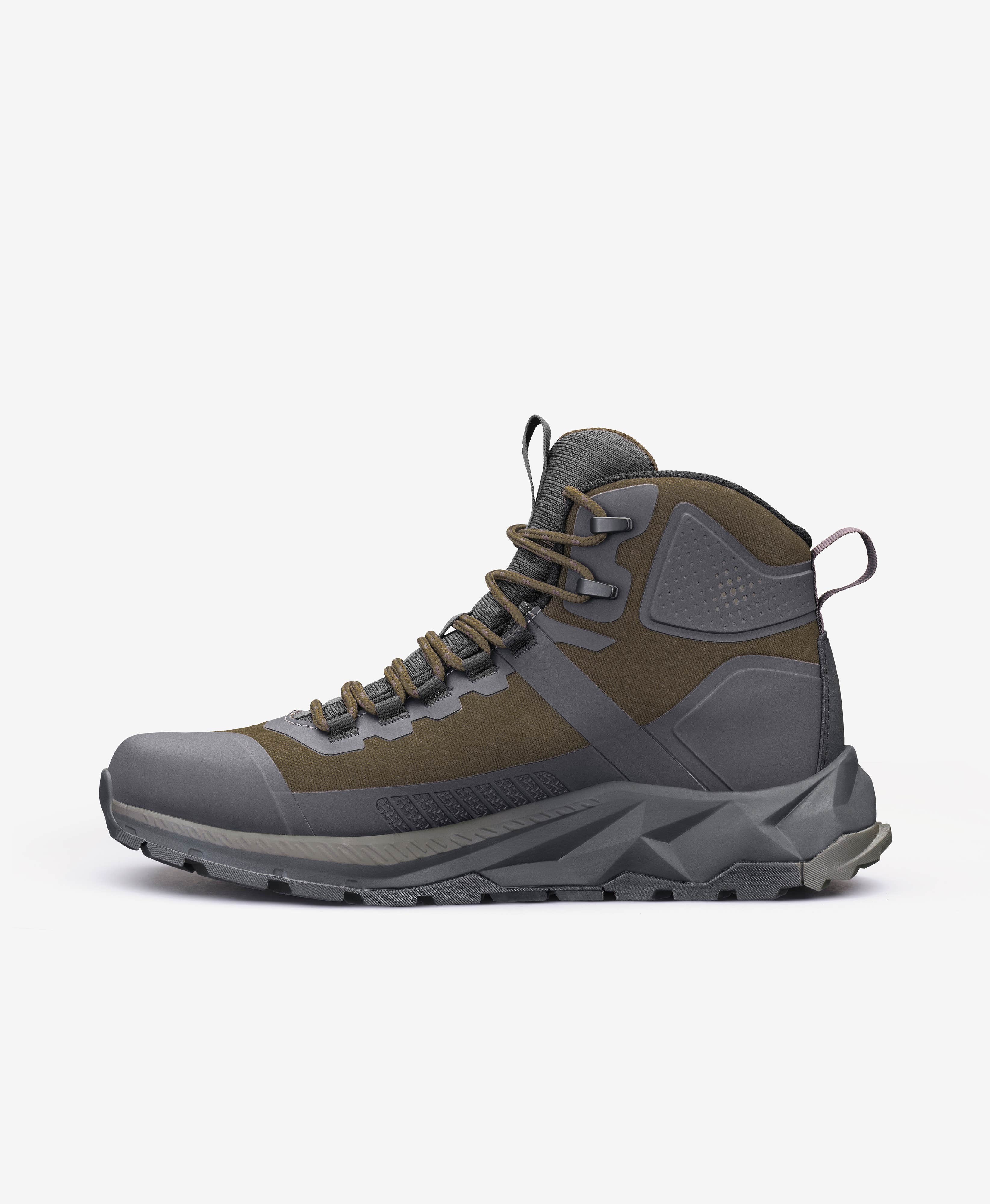 Phantom Trail Mid Waterproof Hiking Boots Men