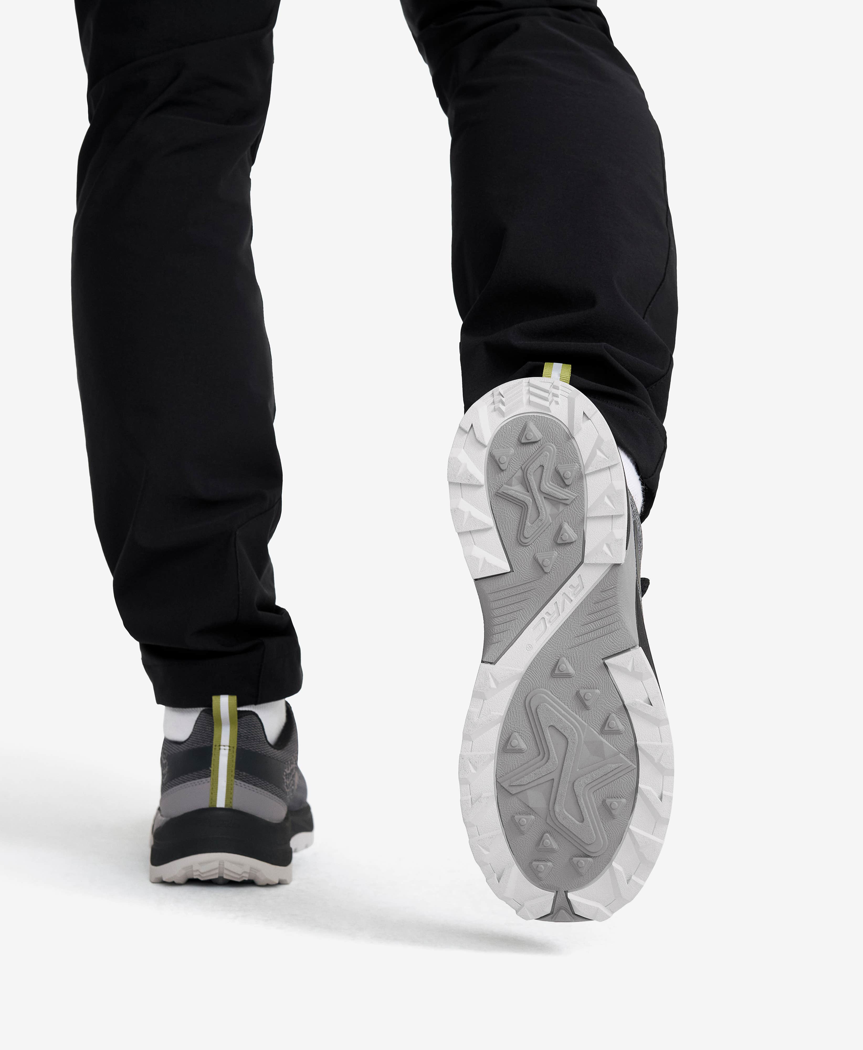 Daytrek Walking Shoes Men