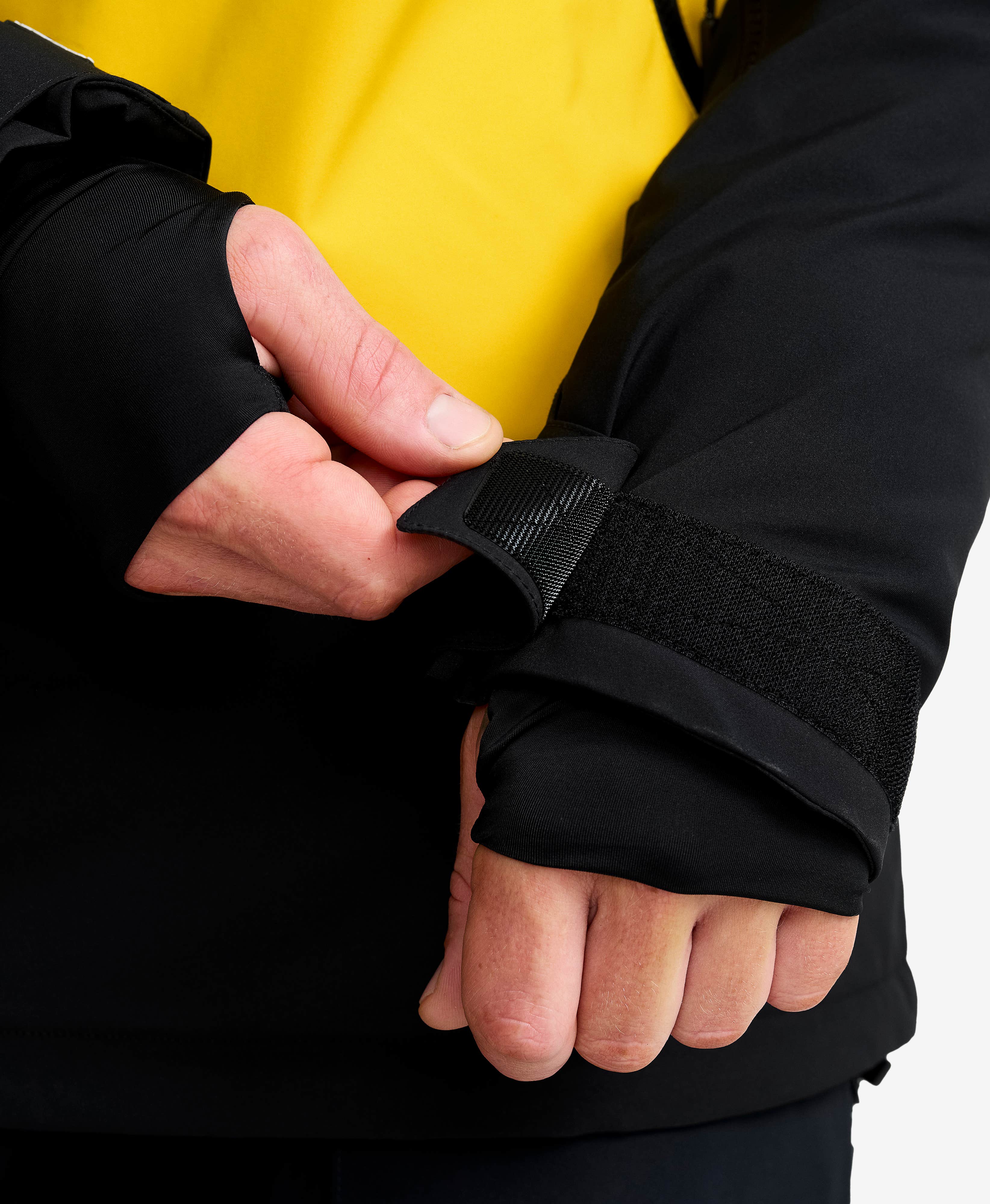 AccXel Insulated 2L Ski Anorak Men