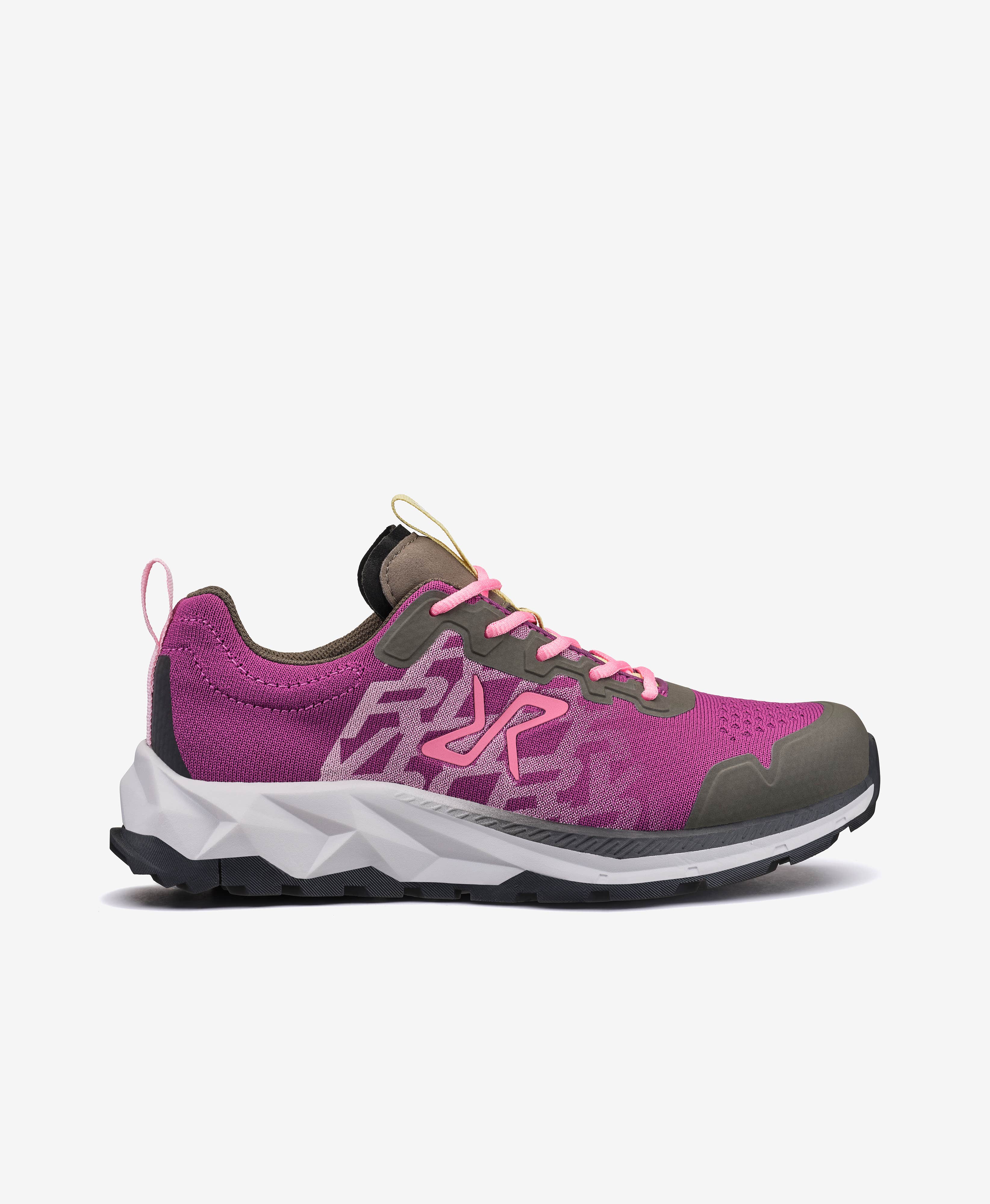 Trailknit Waterproof Hiking Sneakers Women