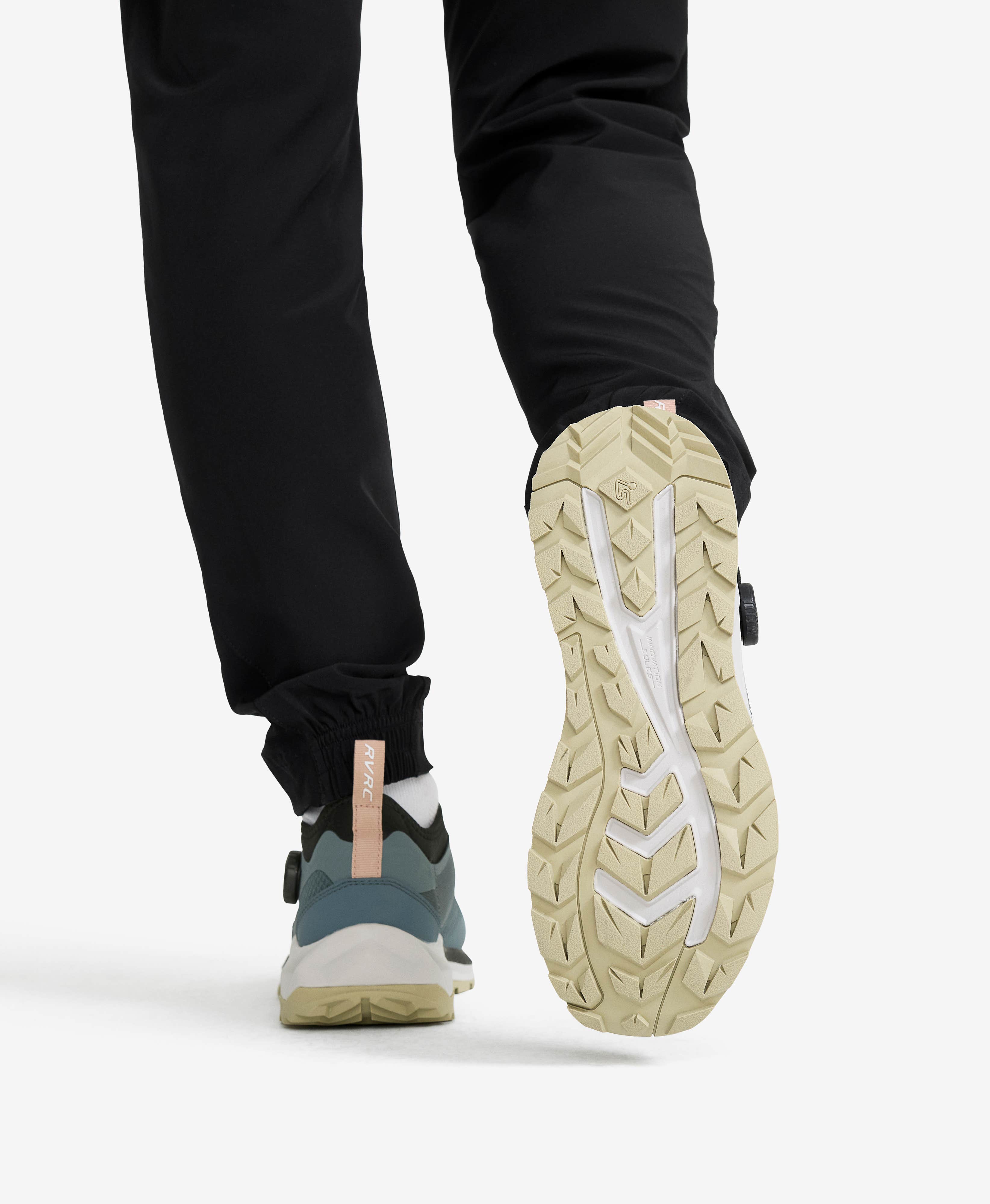 Ease Walking Shoes Women