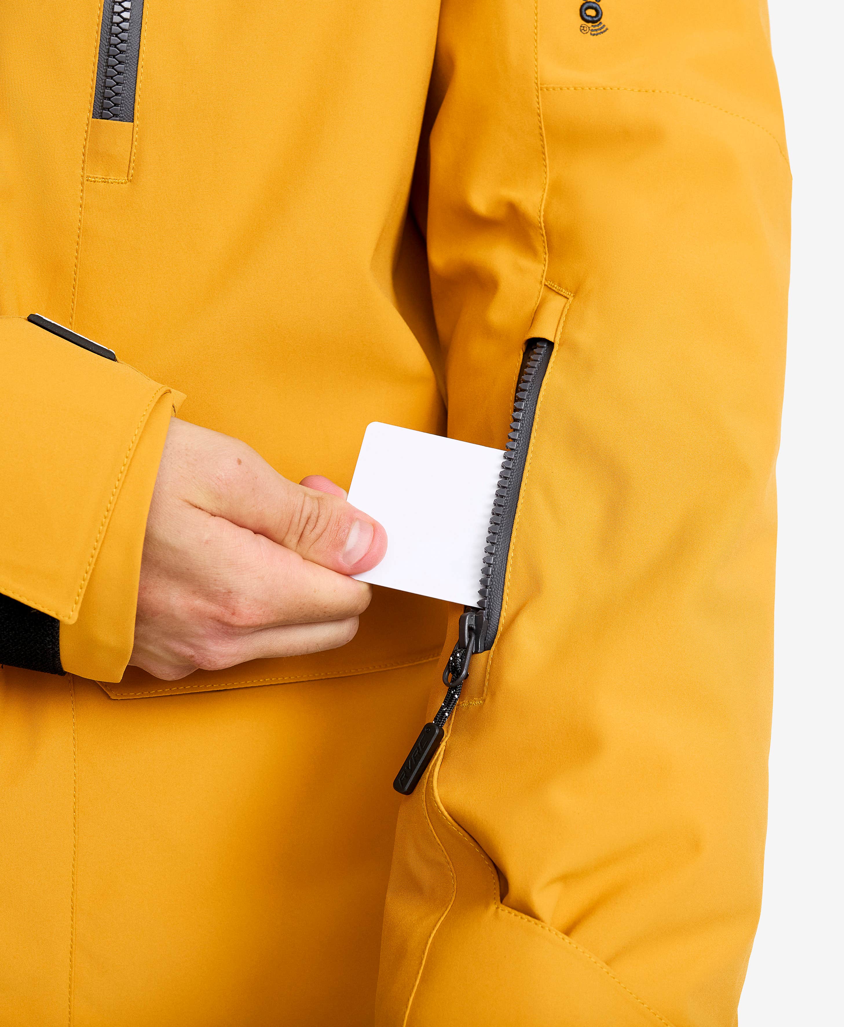 AccXel Insulated 2L Ski Jacket Men