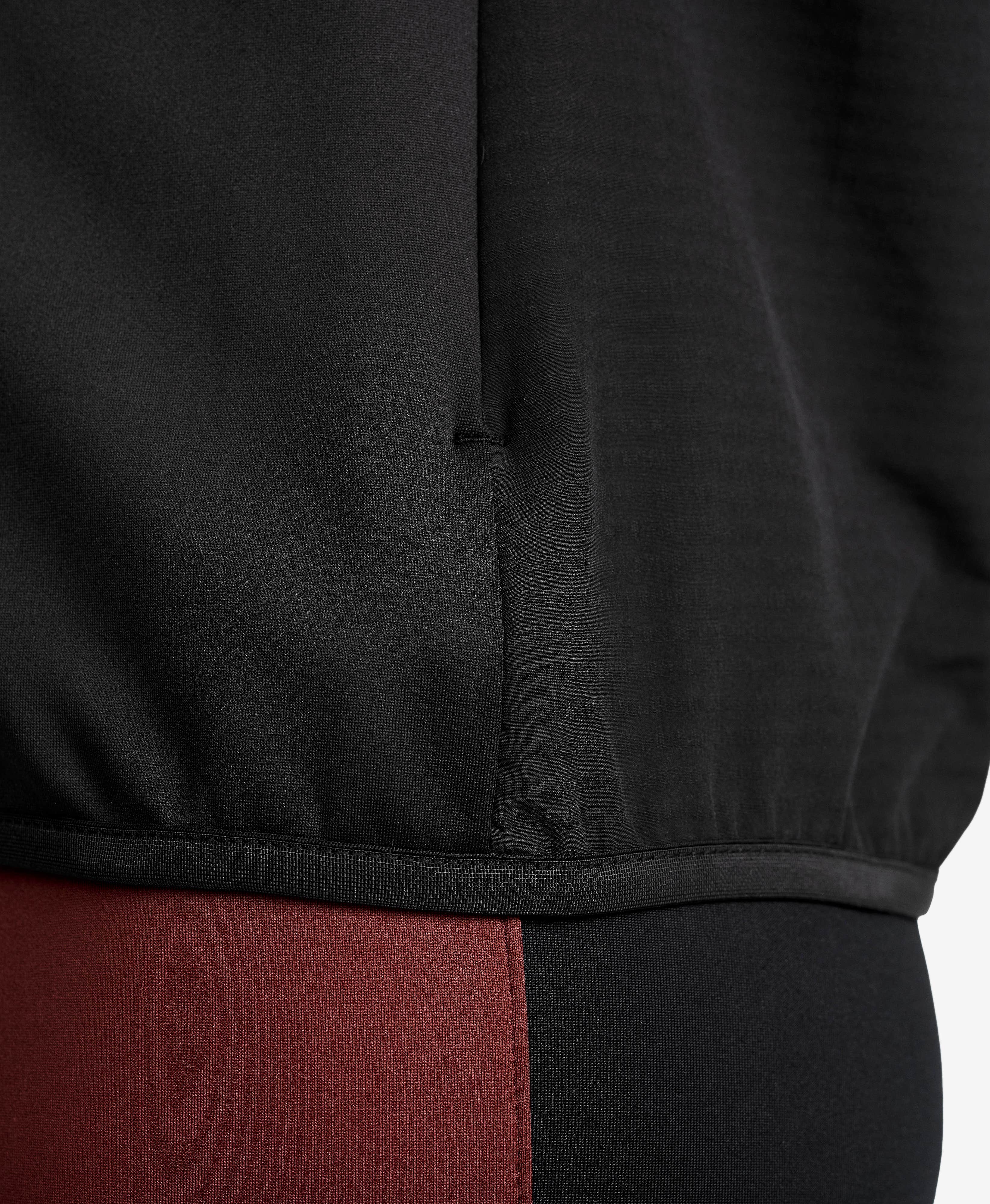 Pace Hooded Wind Jacket Women