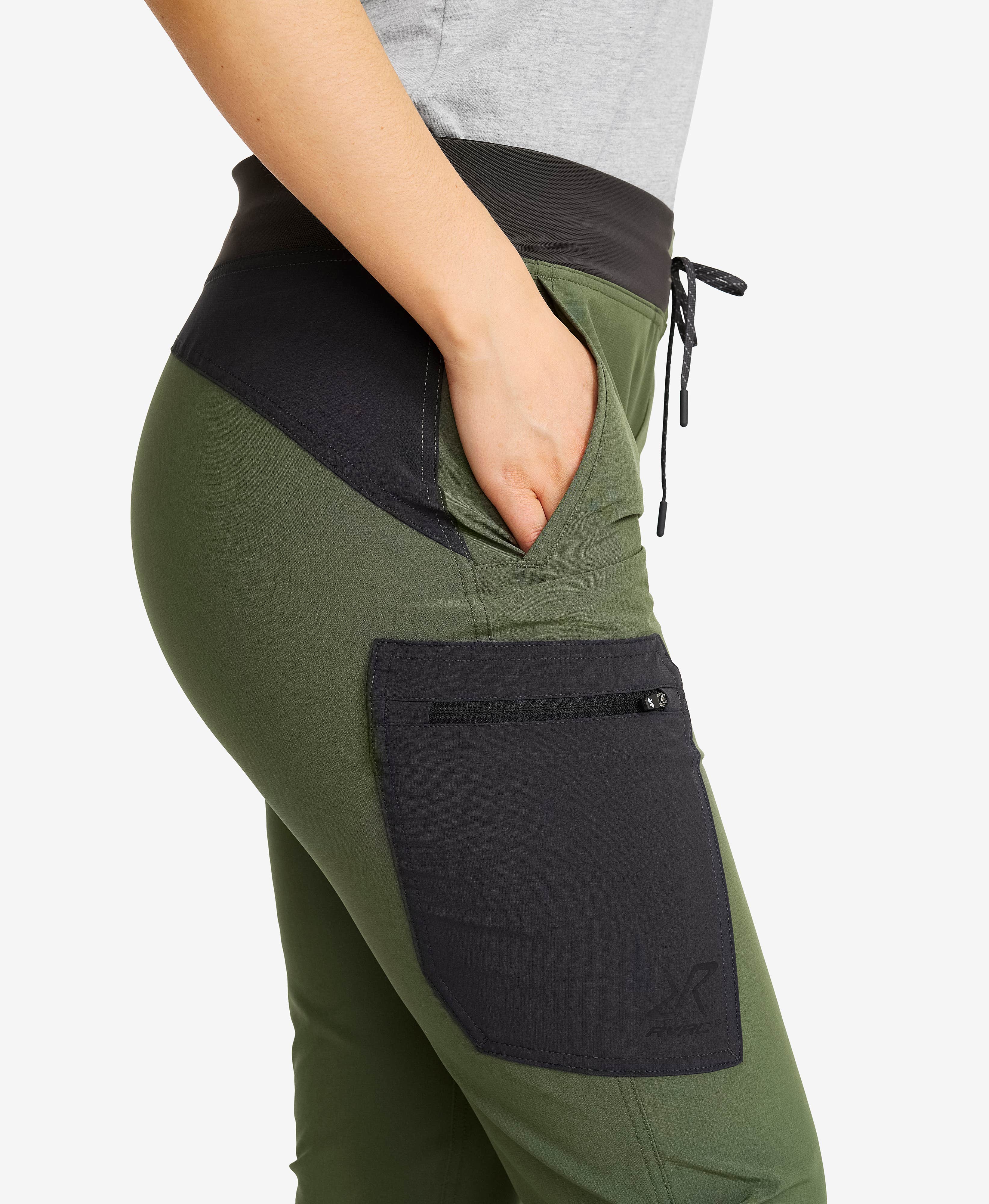 Verge Stretch Cargo Pants Women