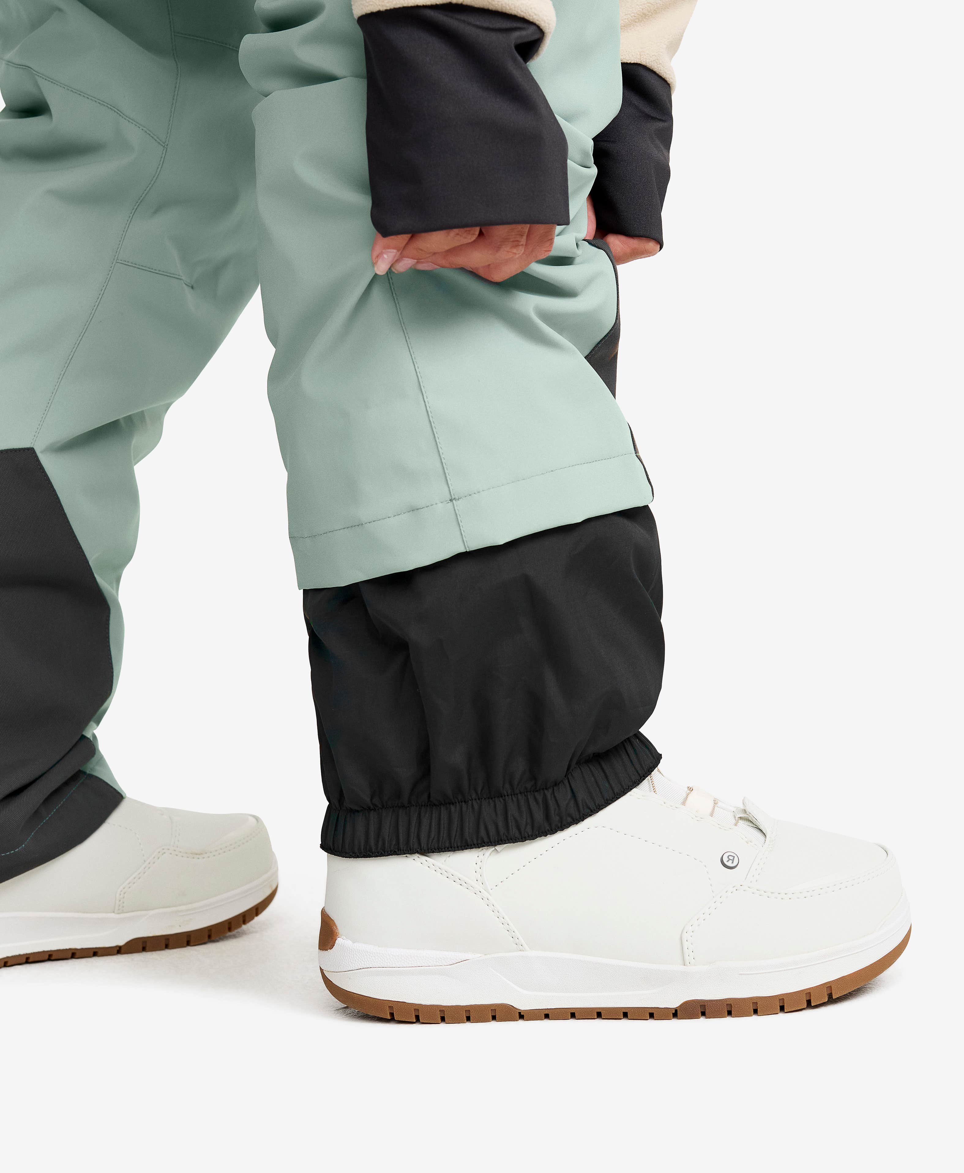 AccXel Insulated 2L Snow Pants Women