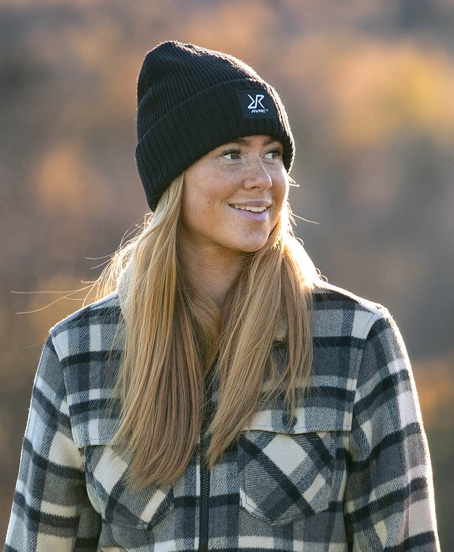 Ribbed Patch Beanie Unisex