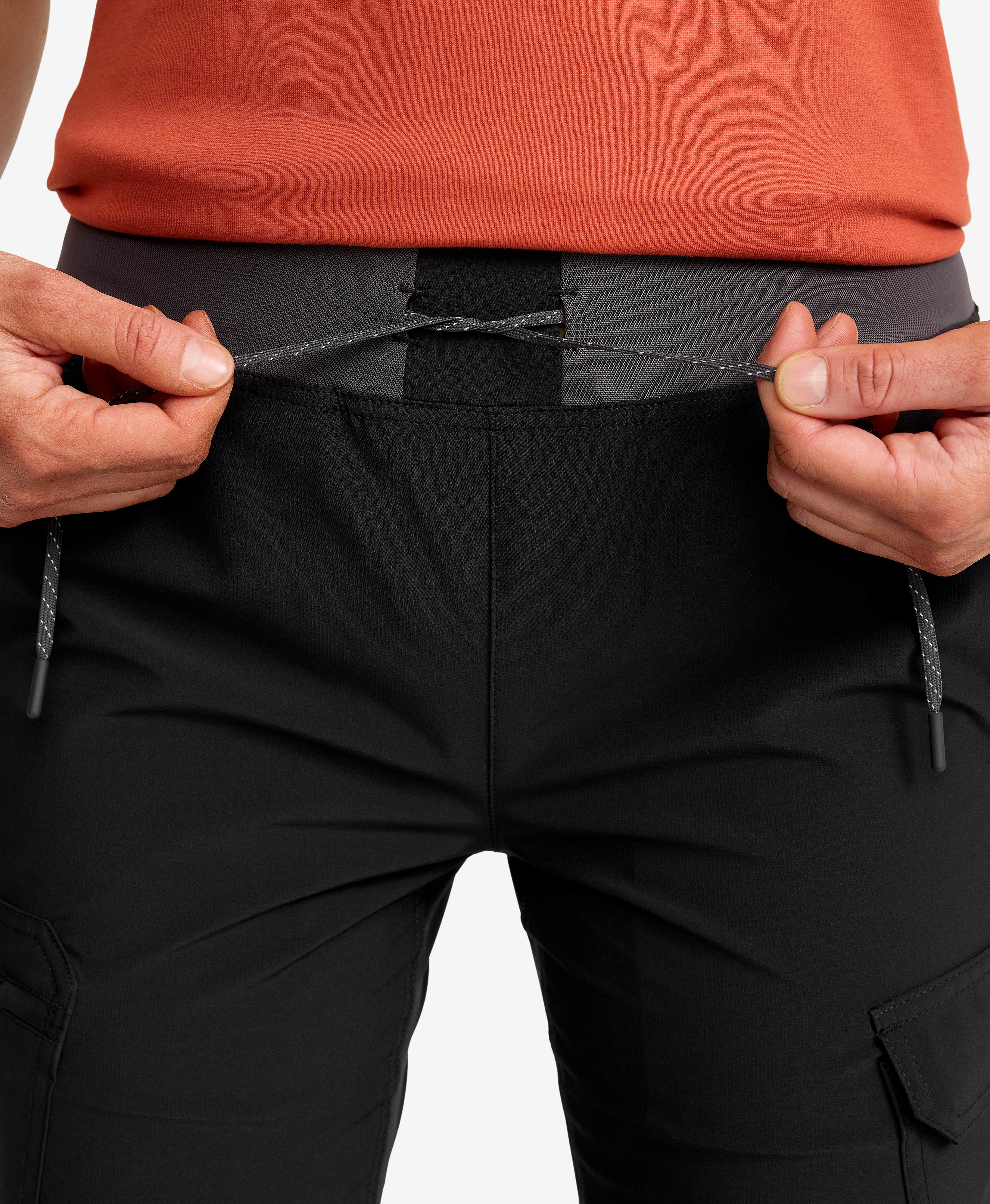 Verge Stretch Cargo Pants Women