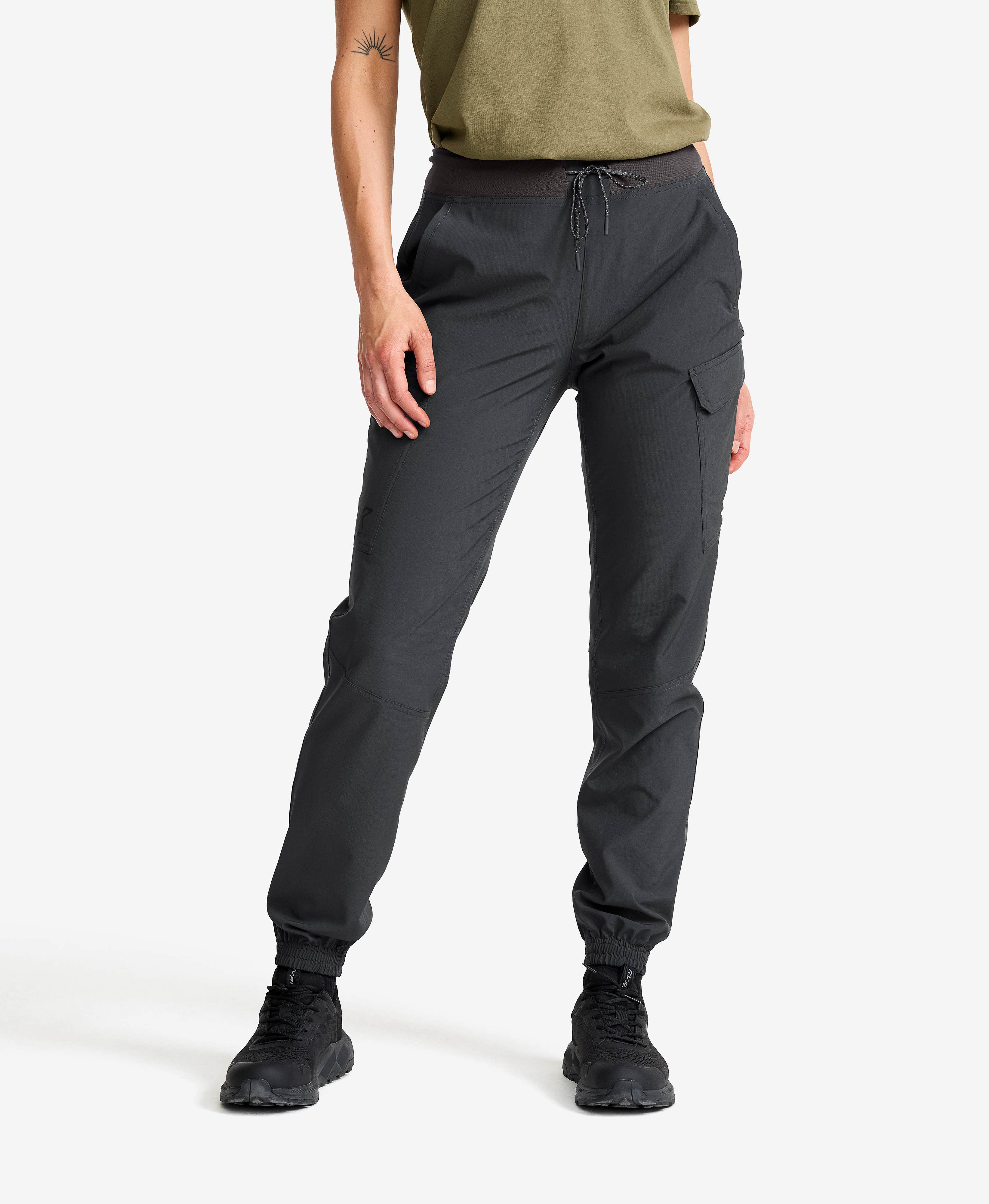 Verge Stretch Cargo Pants Women