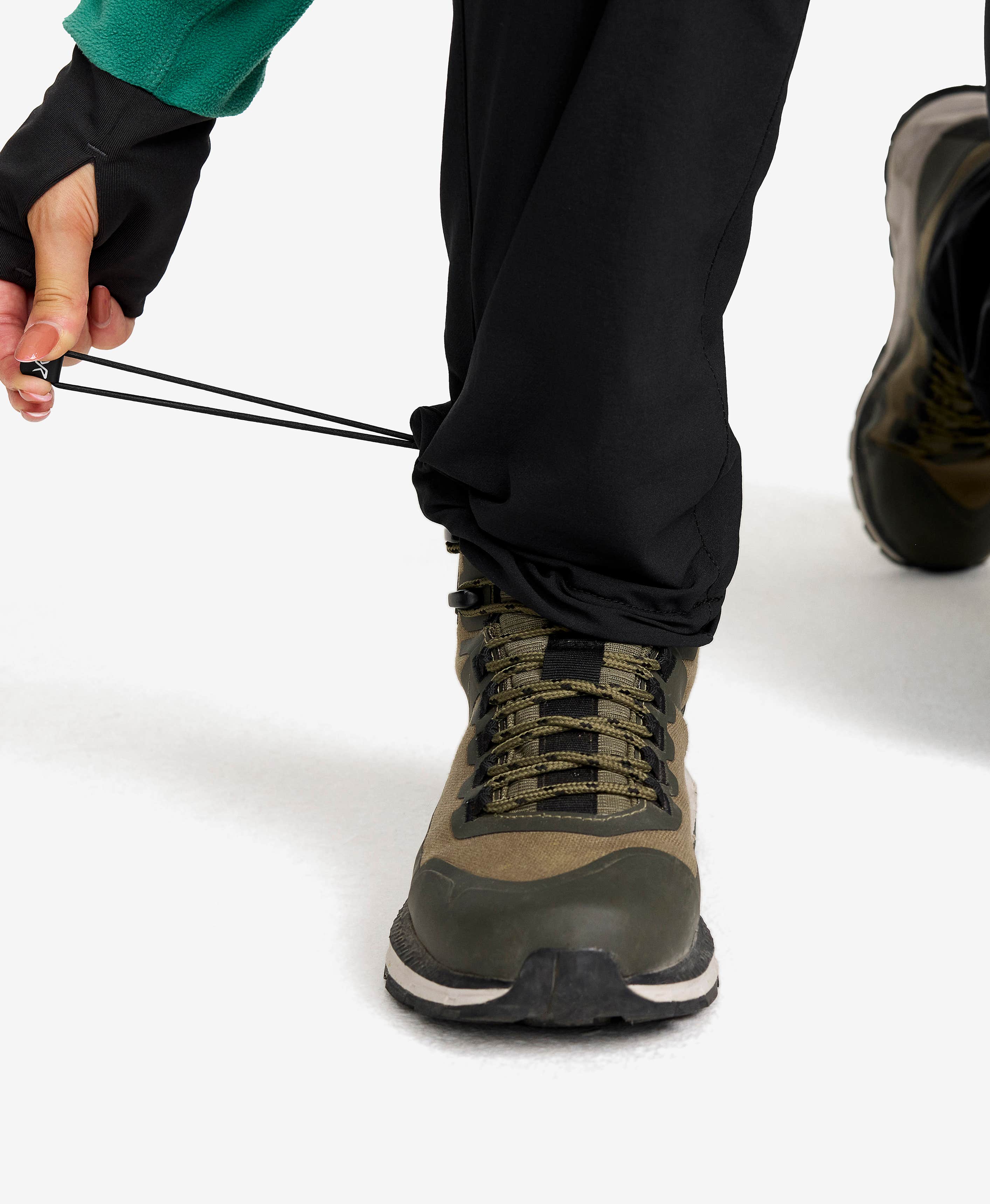 Adventure Cargo Stretch Pants Women