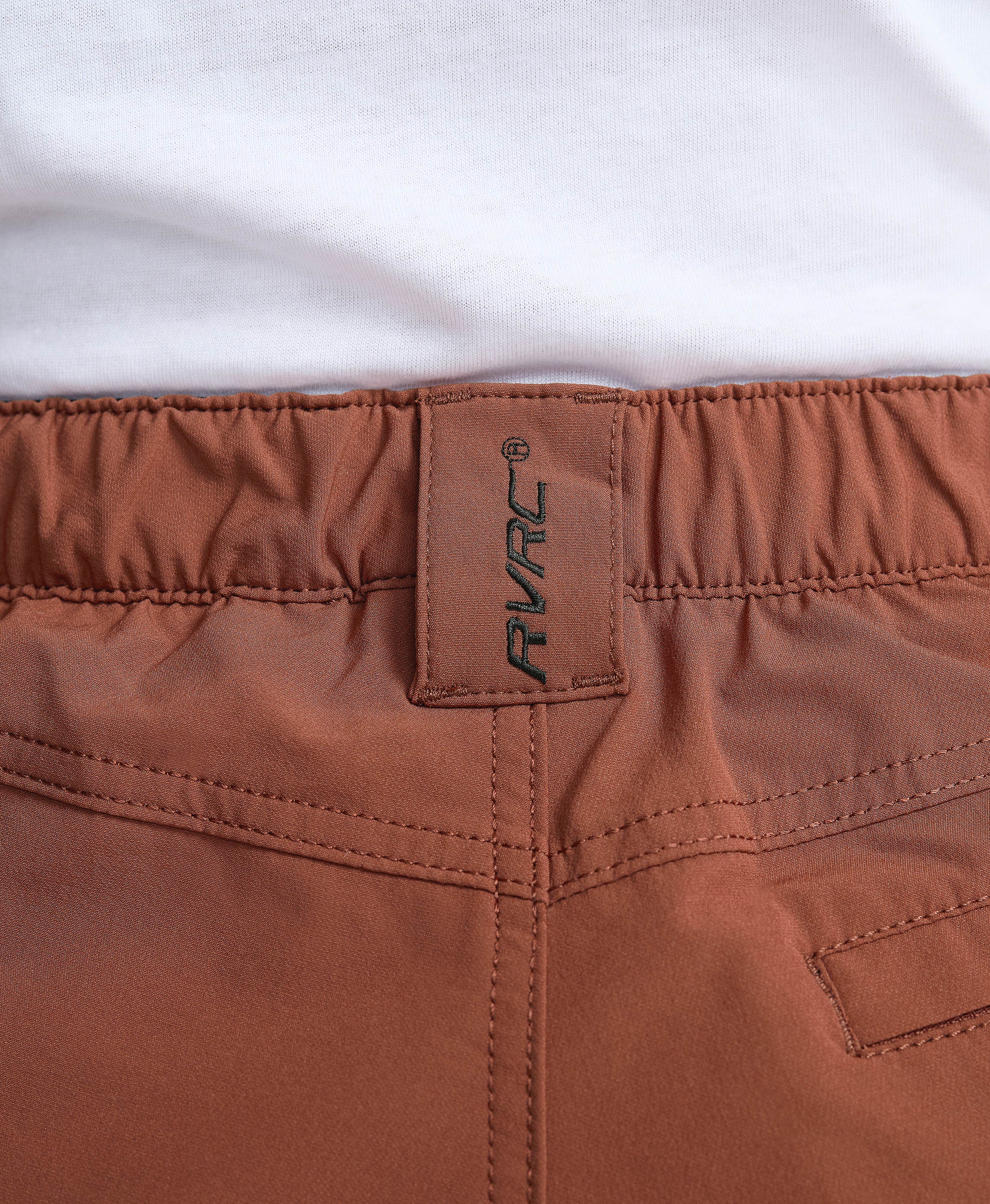 Adventure Cargo Stretch Shorts Women