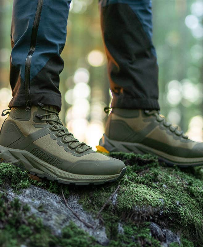 Phantom Trail Mid Waterproof Hiking Boots Women