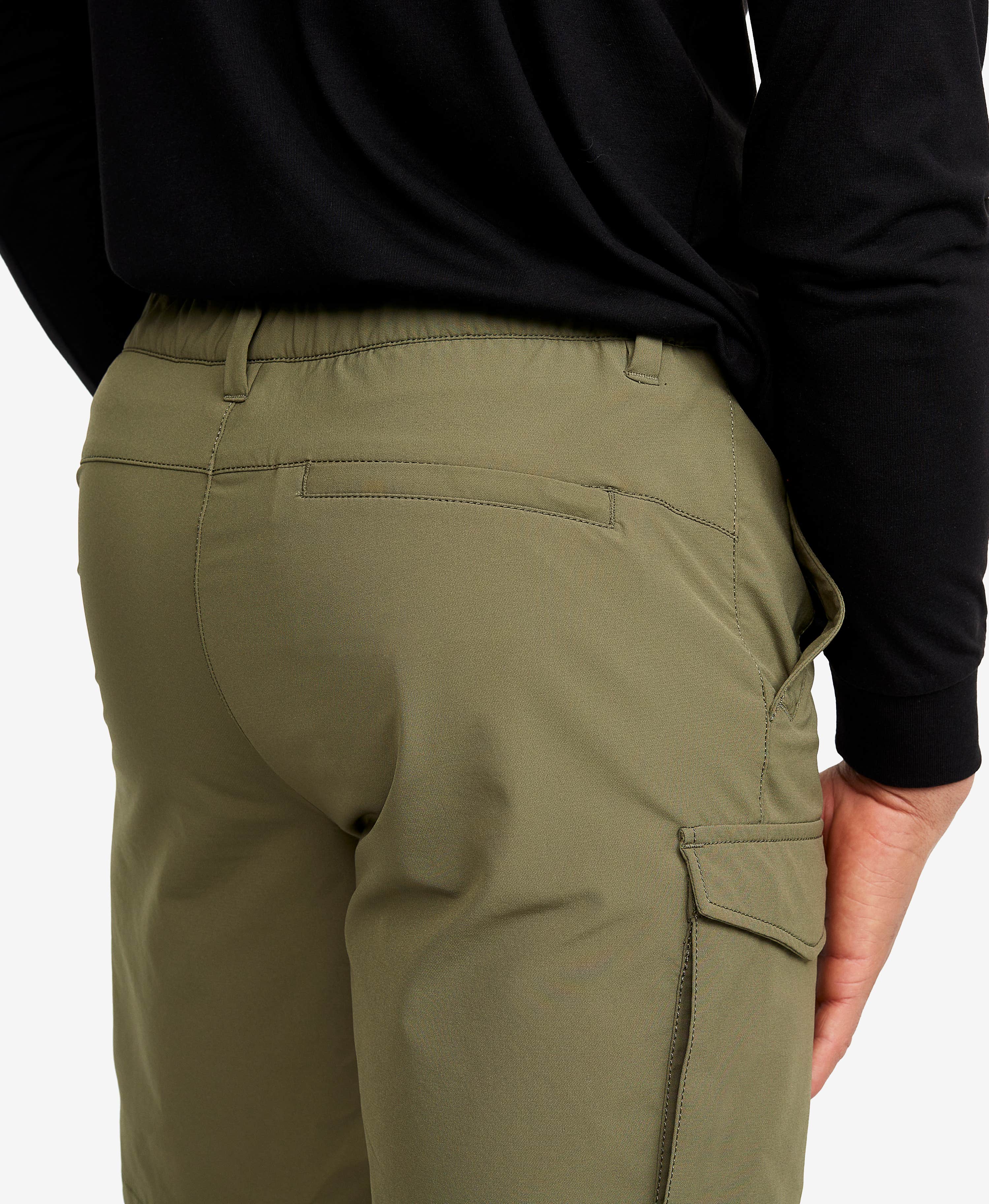 Adventure Cargo Stretch Shorts Men