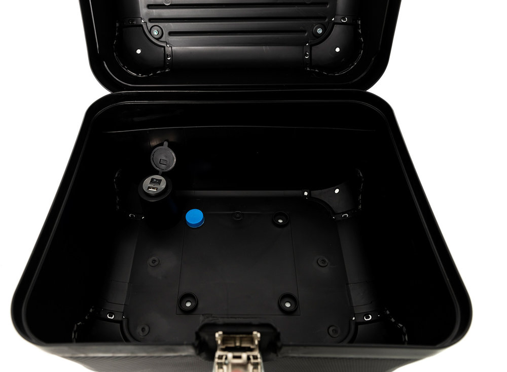 Circuit Equipment Smart 28L Long Top Case